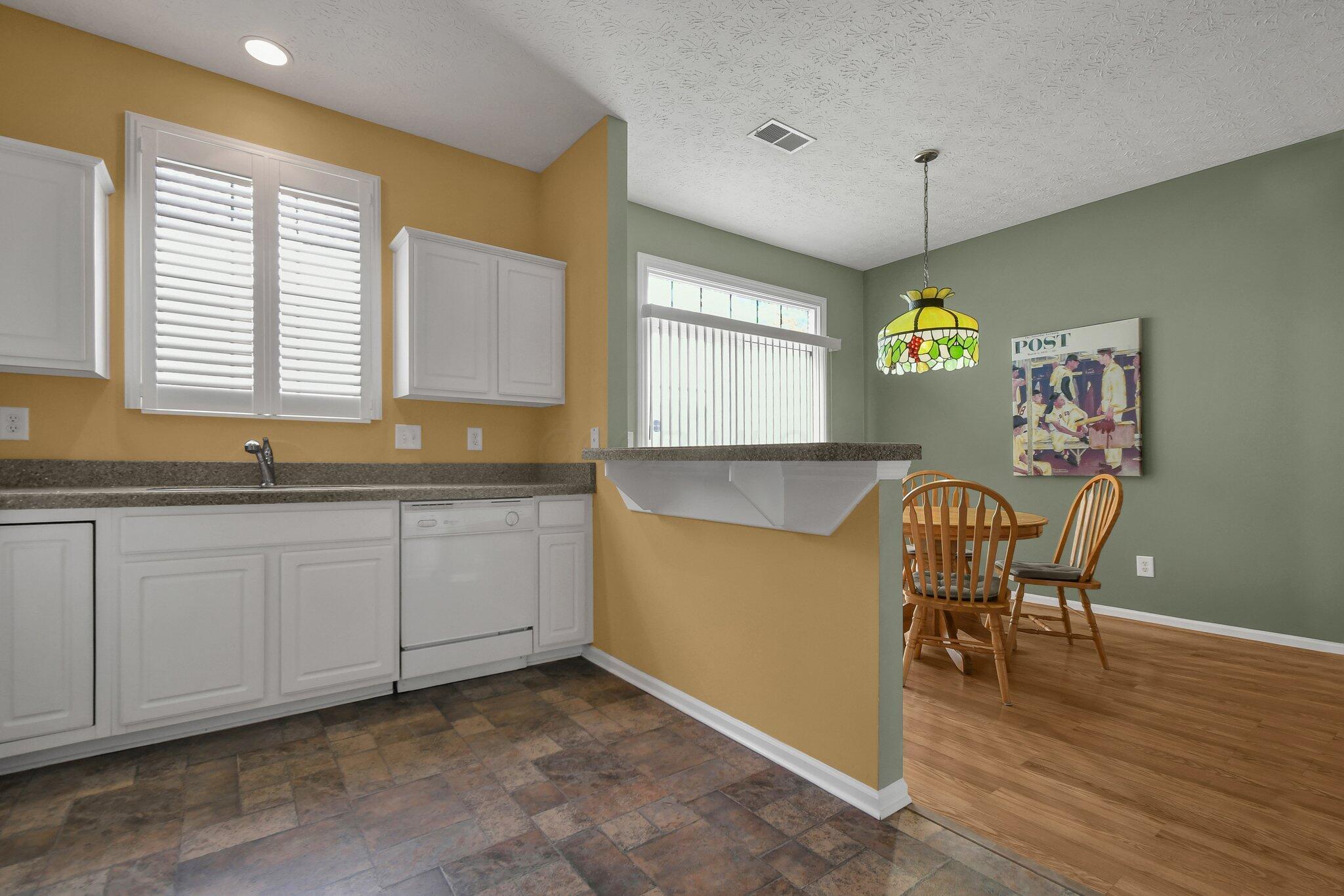 5882 Oak Path Lane Property Photo 10