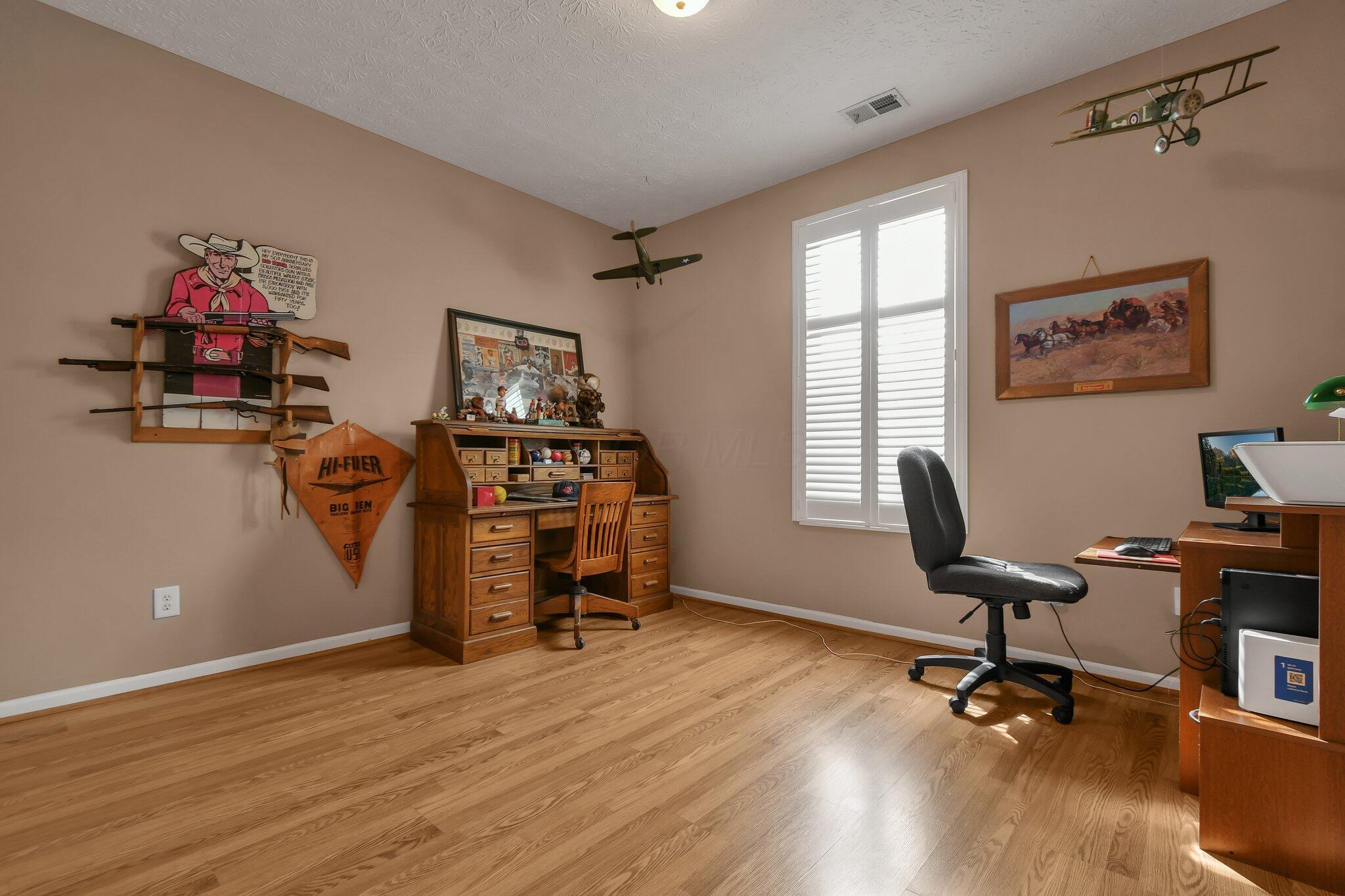 5882 Oak Path Lane Property Photo 11