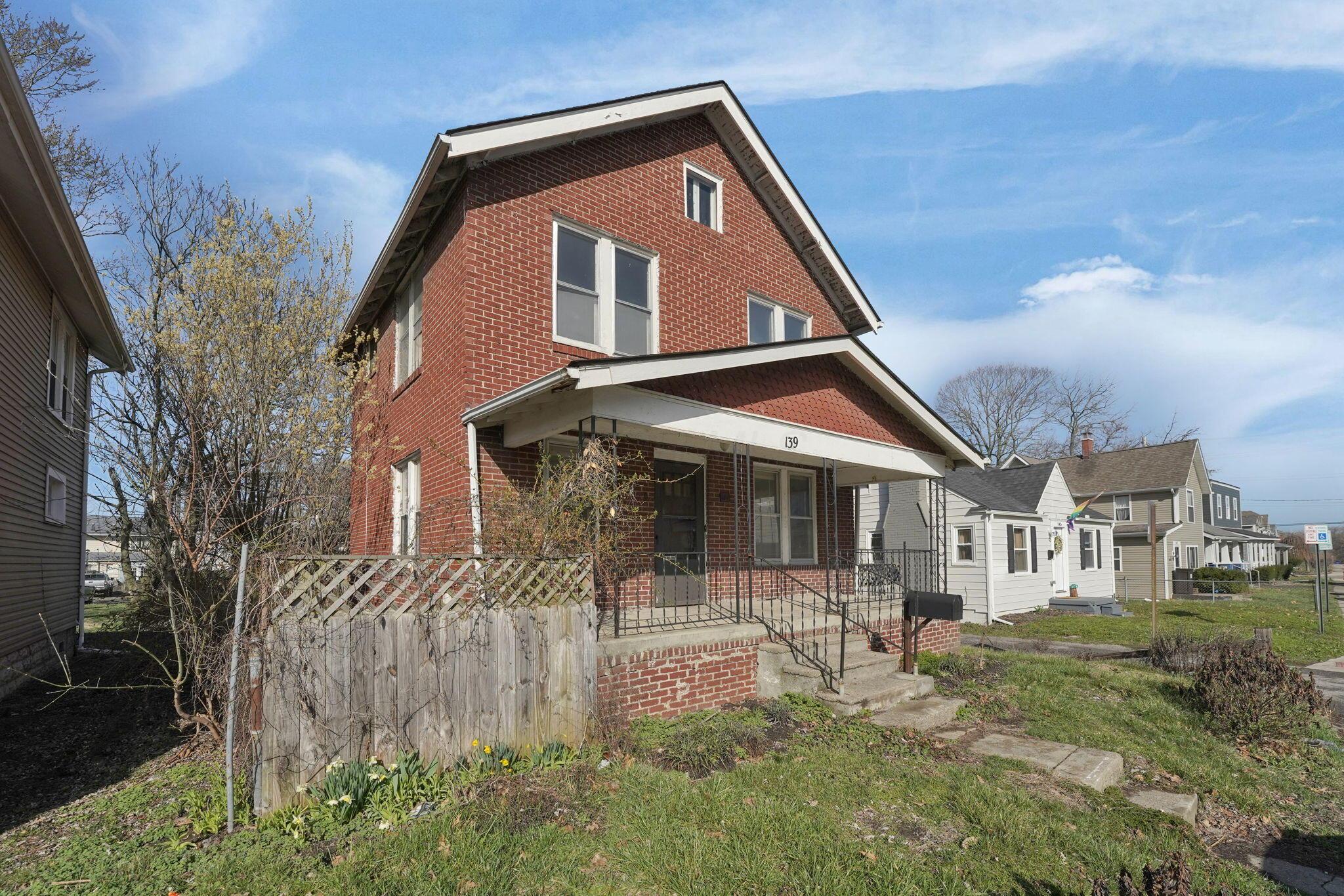 139 N Wayne Avenue Property Photo 2