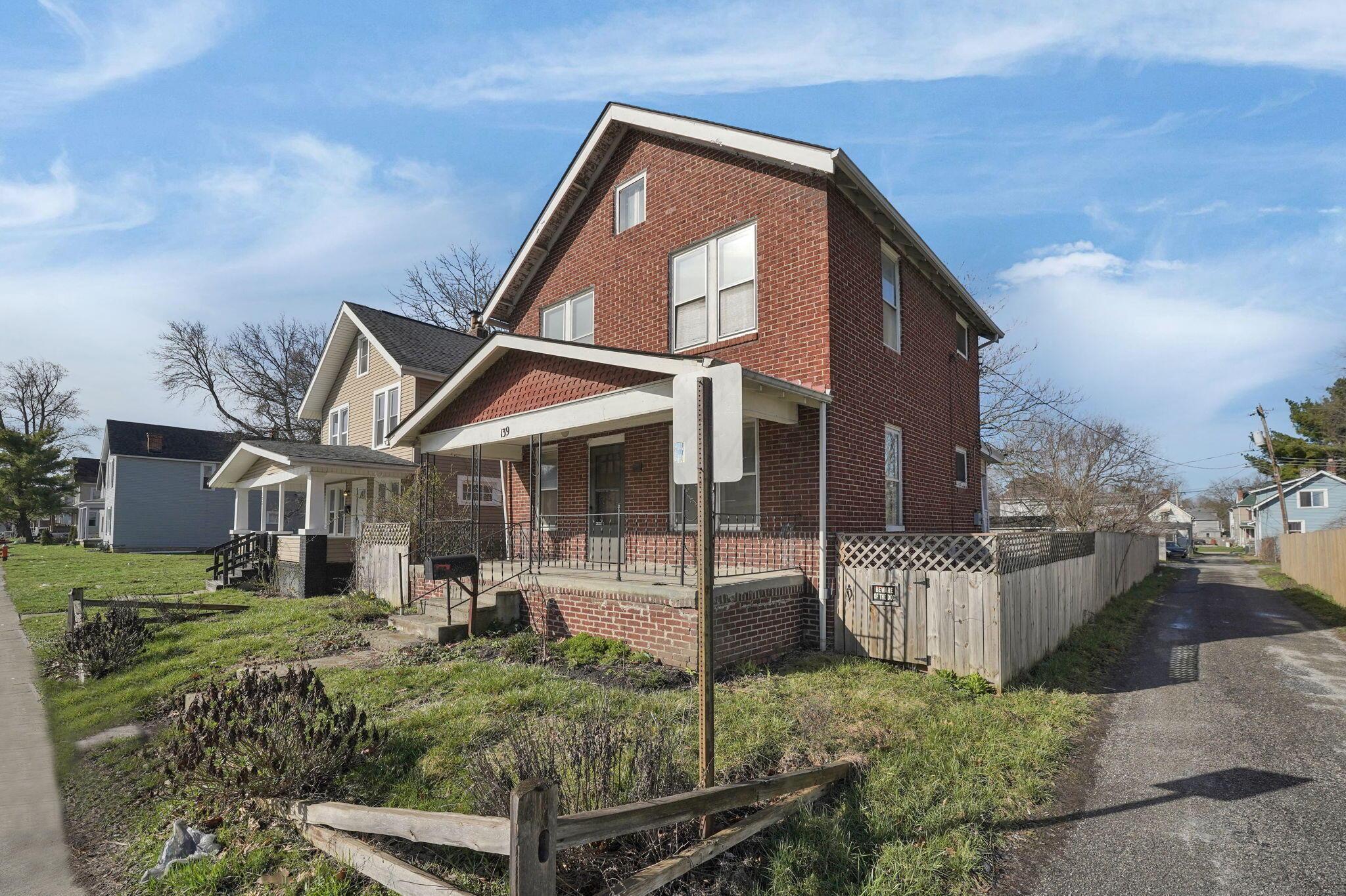 139 N Wayne Avenue Property Photo 3