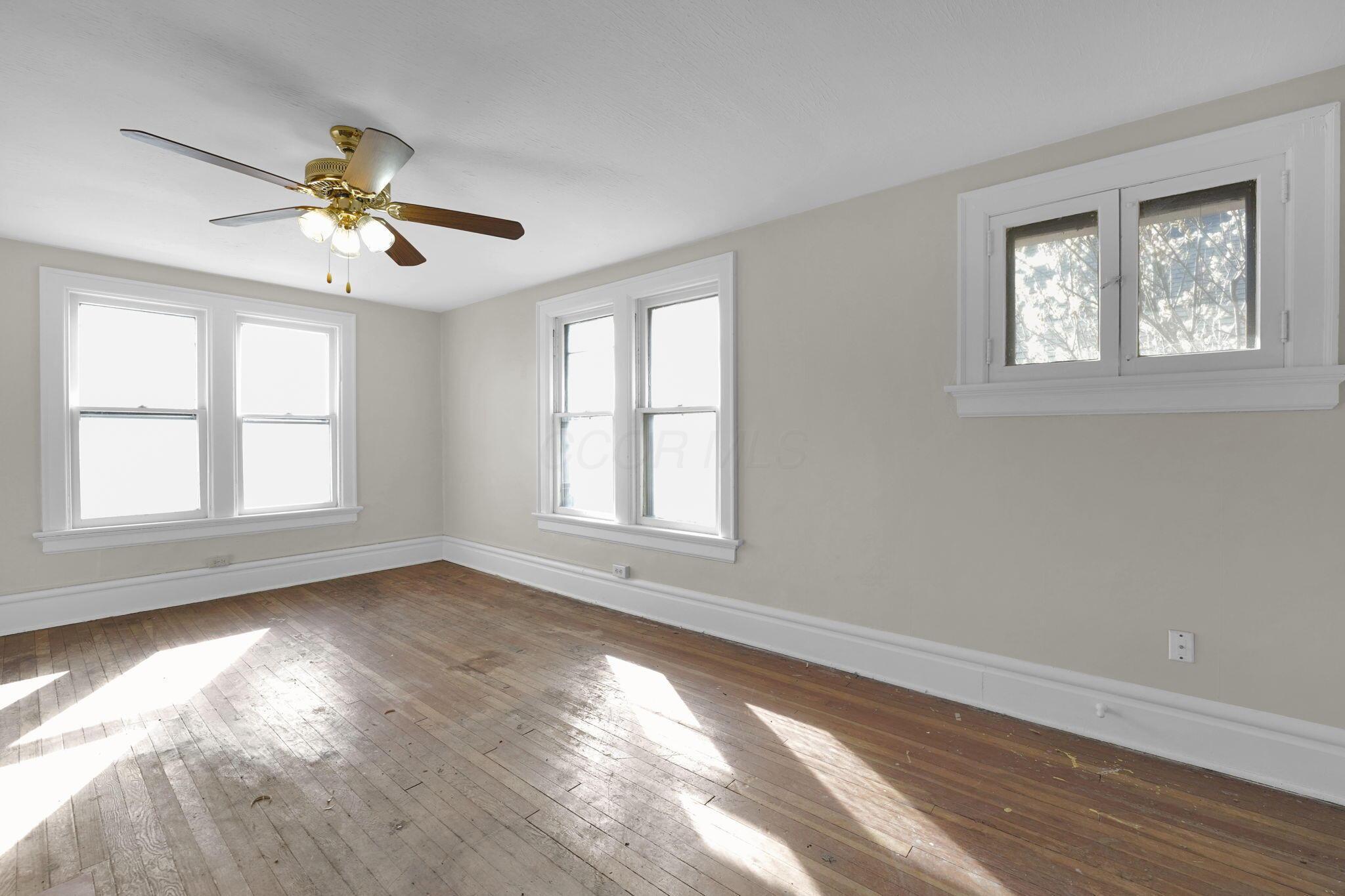 139 N Wayne Avenue Property Photo 20