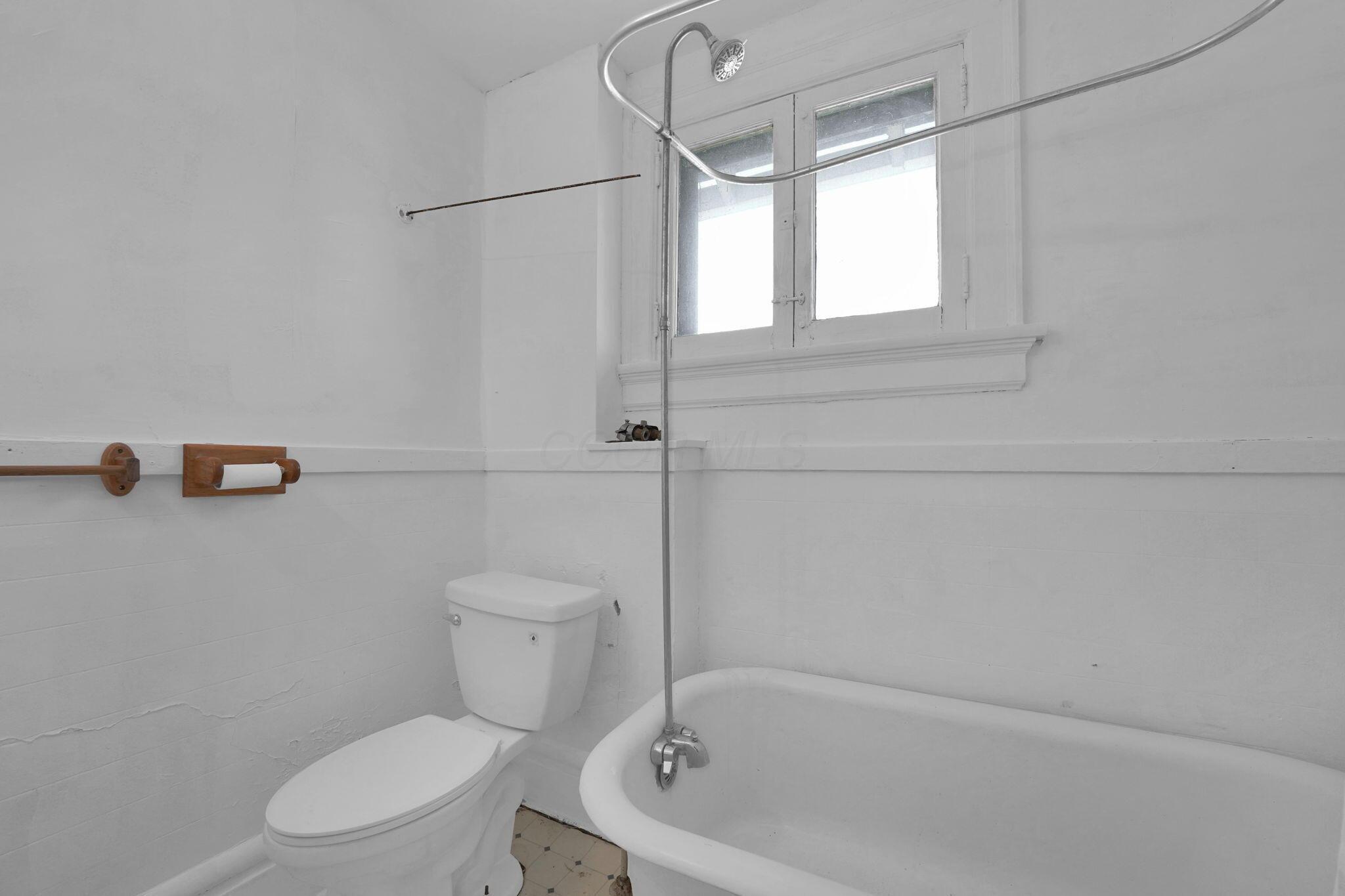 139 N Wayne Avenue Property Photo 23