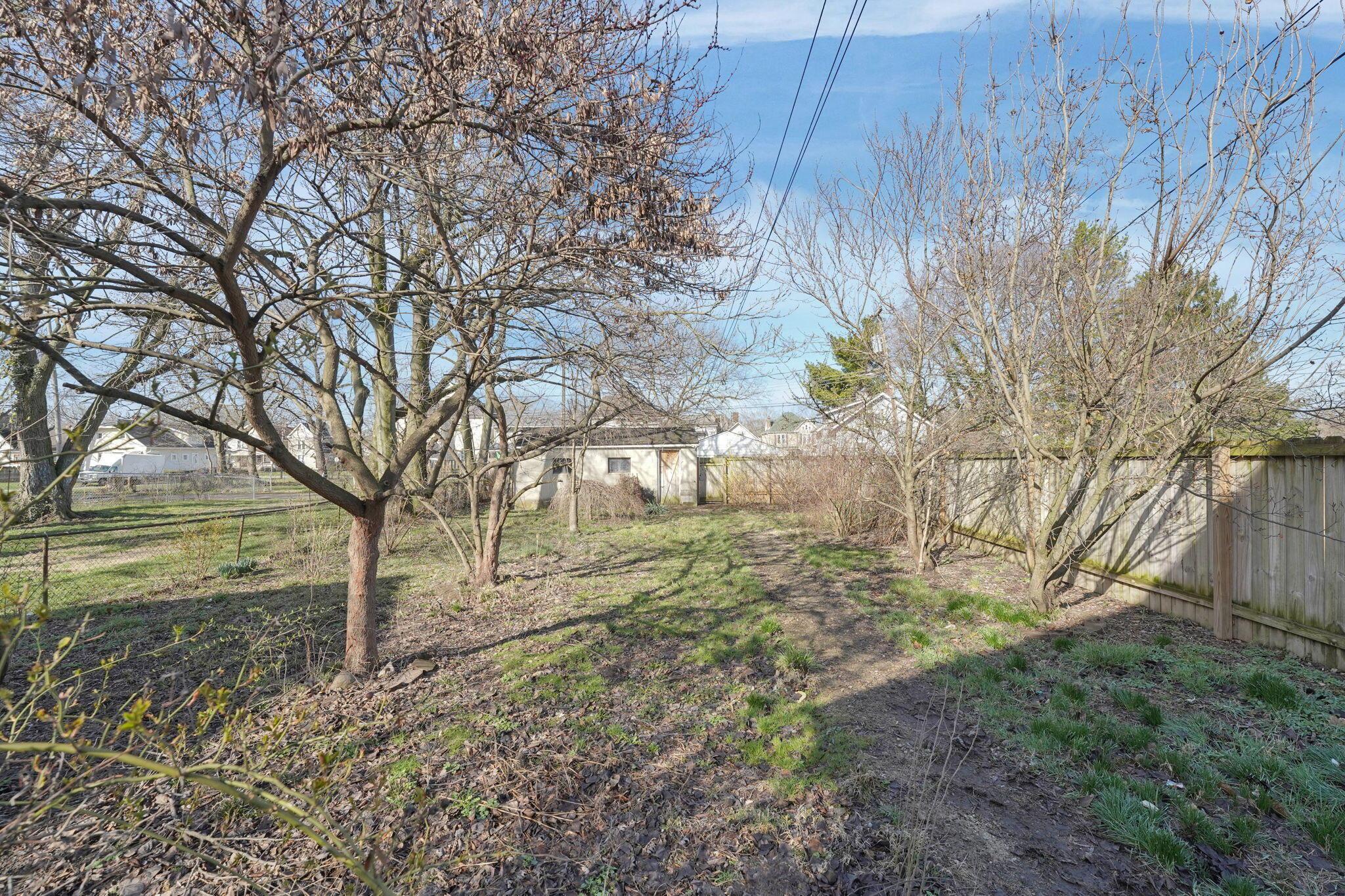 139 N Wayne Avenue Property Photo 28