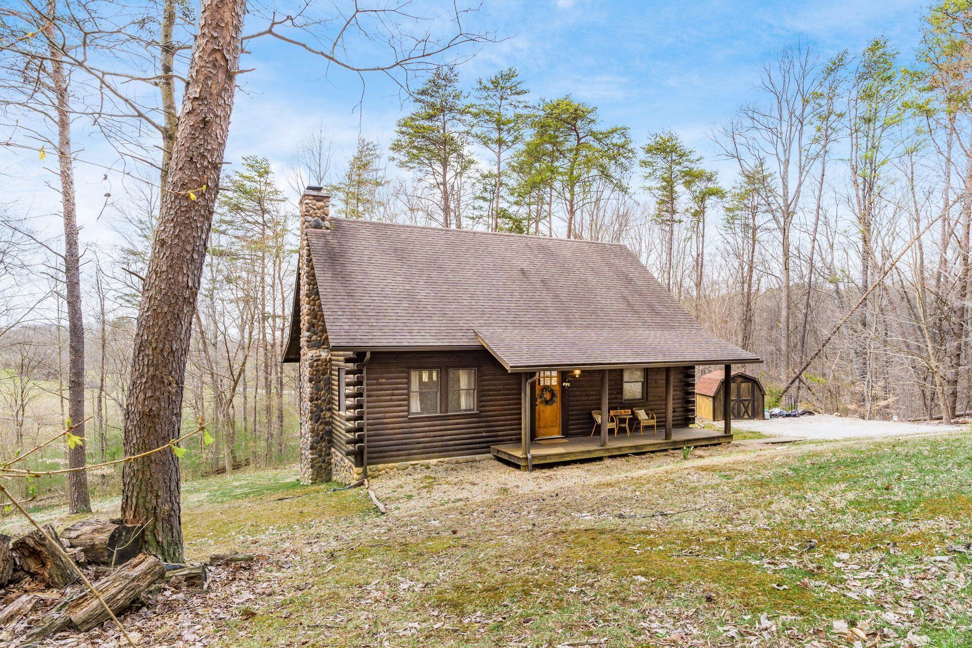 26063 Twin Falls Property Photo 1
