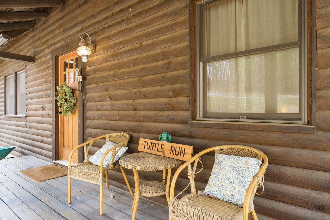 26063 Twin Falls Property Photo 5