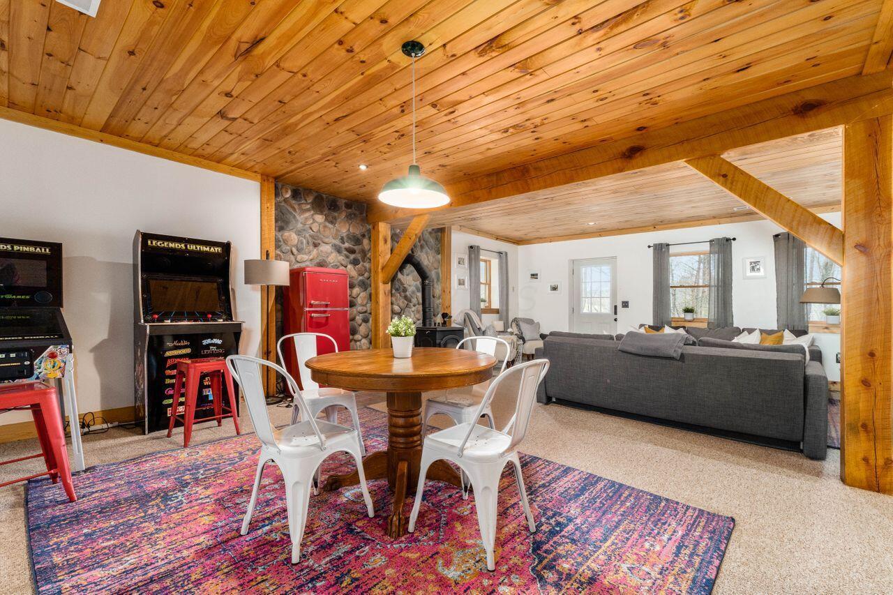 26063 Twin Falls Property Photo 34