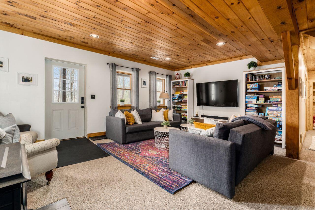 26063 Twin Falls Property Photo 35