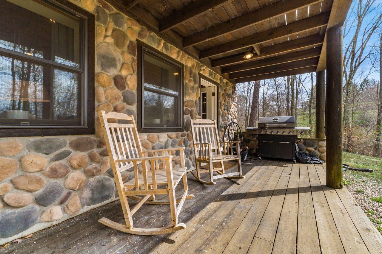 26063 Twin Falls Property Photo 43