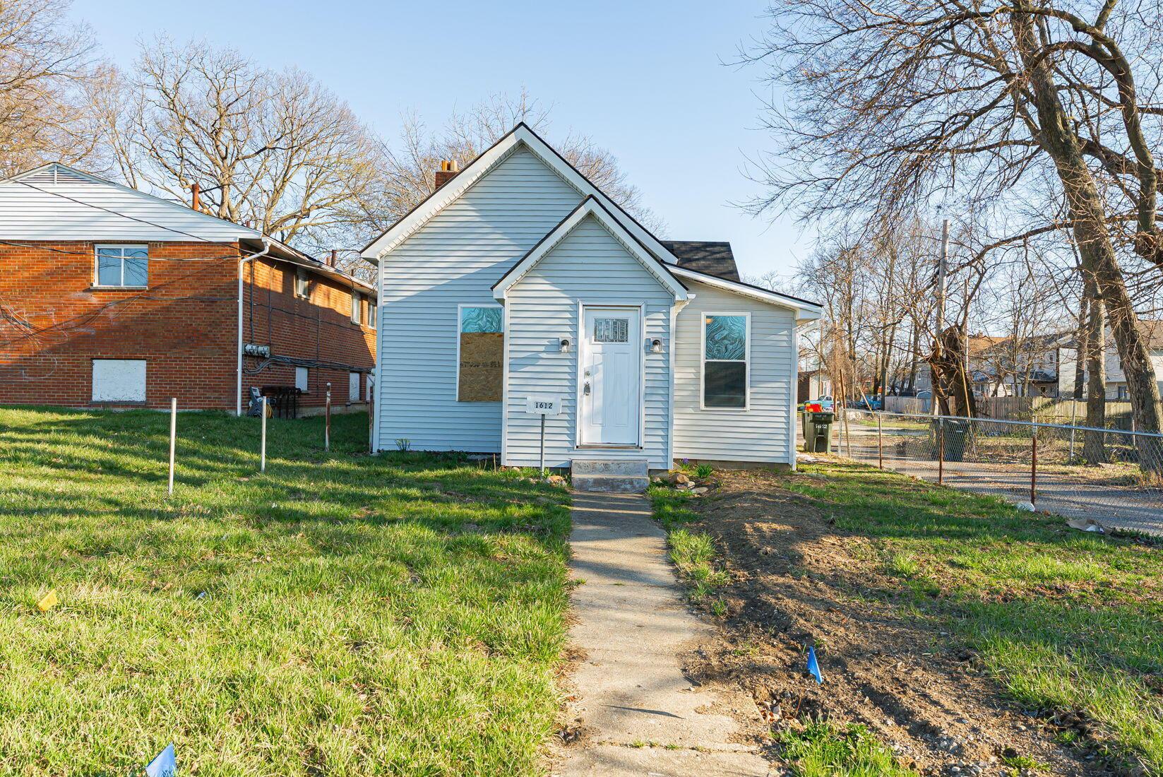 1612 Cole Street Property Photo 1