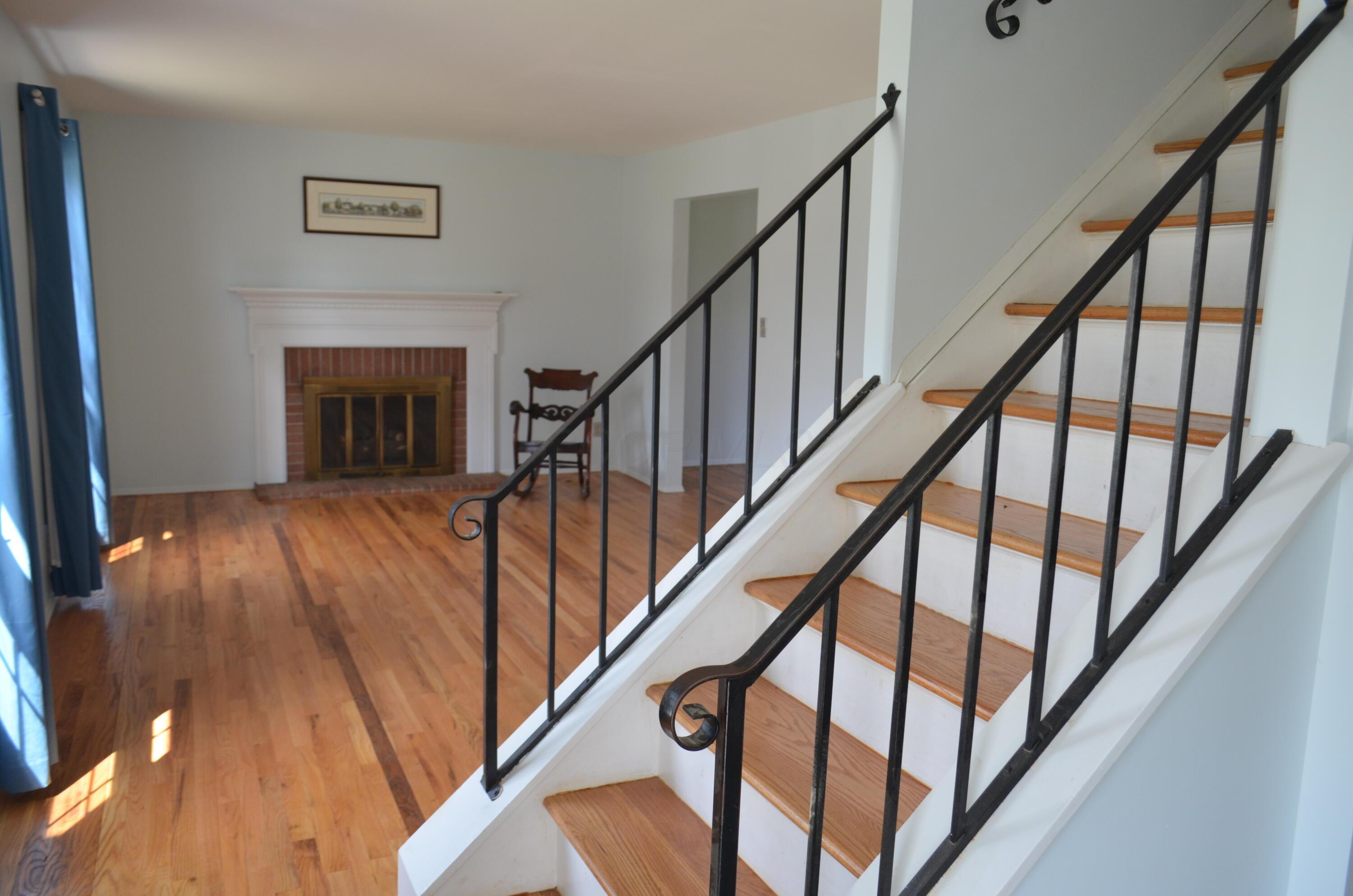 6876 Bowerman Street E Property Photo 2