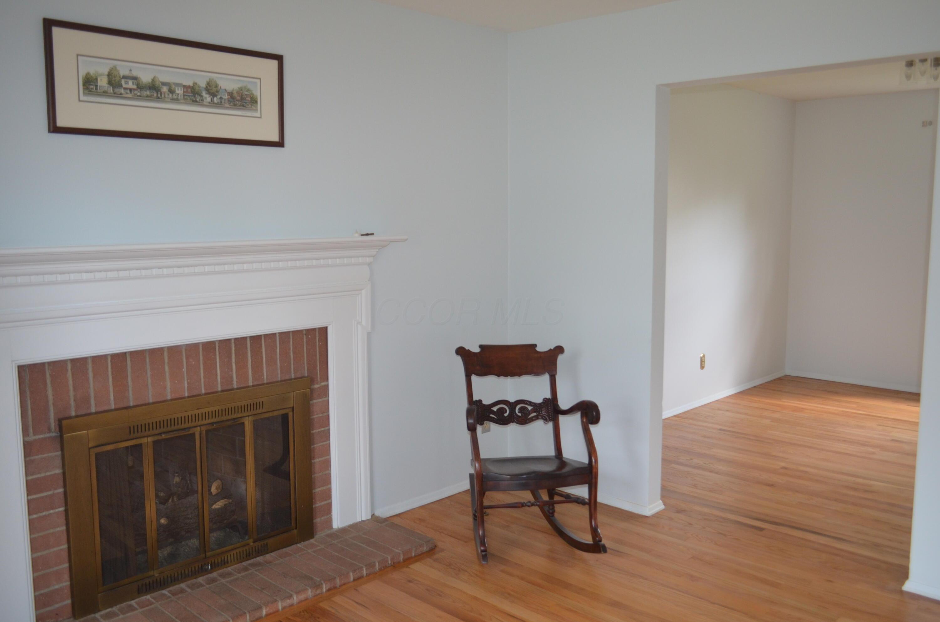 6876 Bowerman Street E Property Photo 5