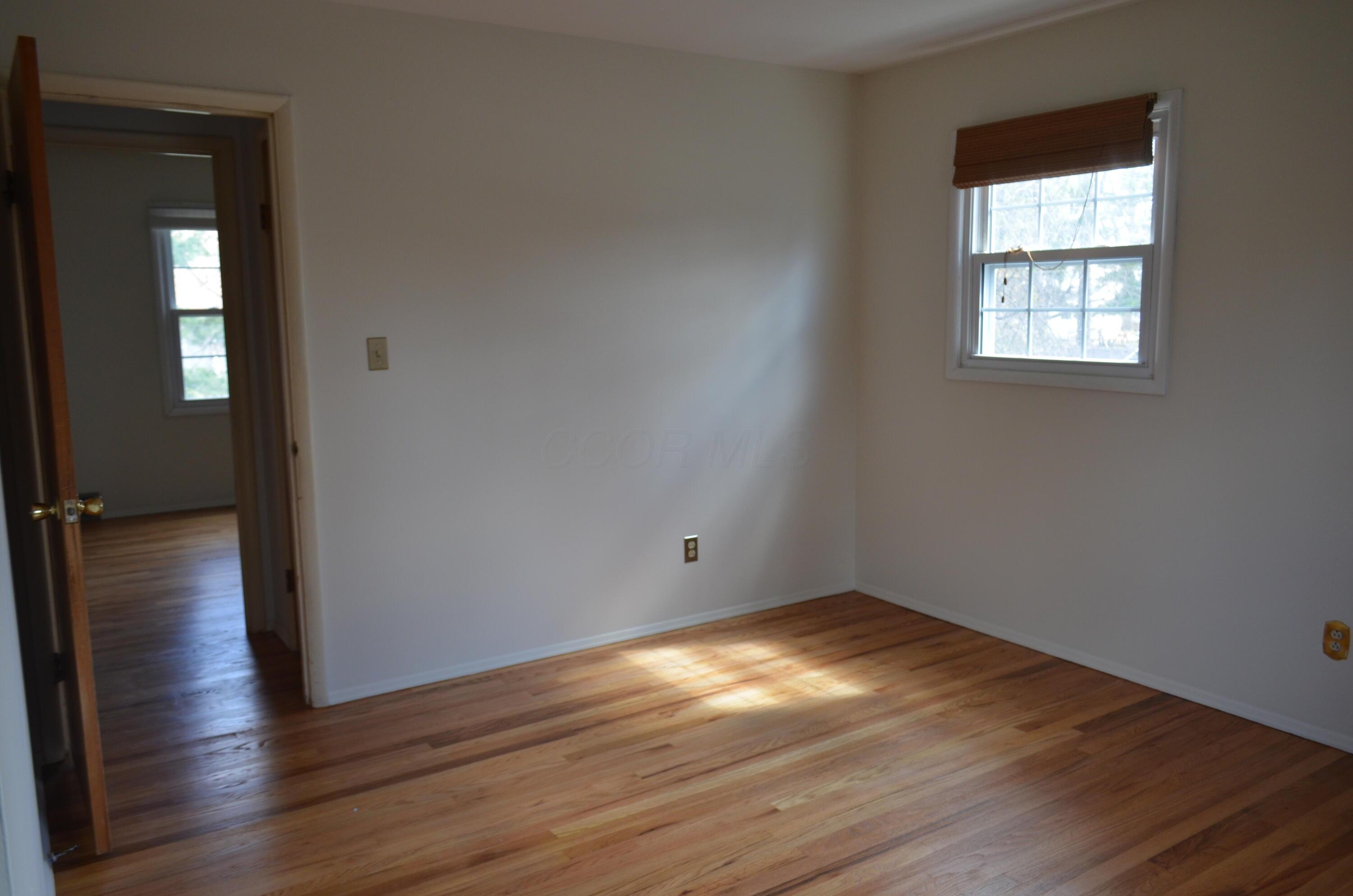 6876 Bowerman Street E Property Photo 15