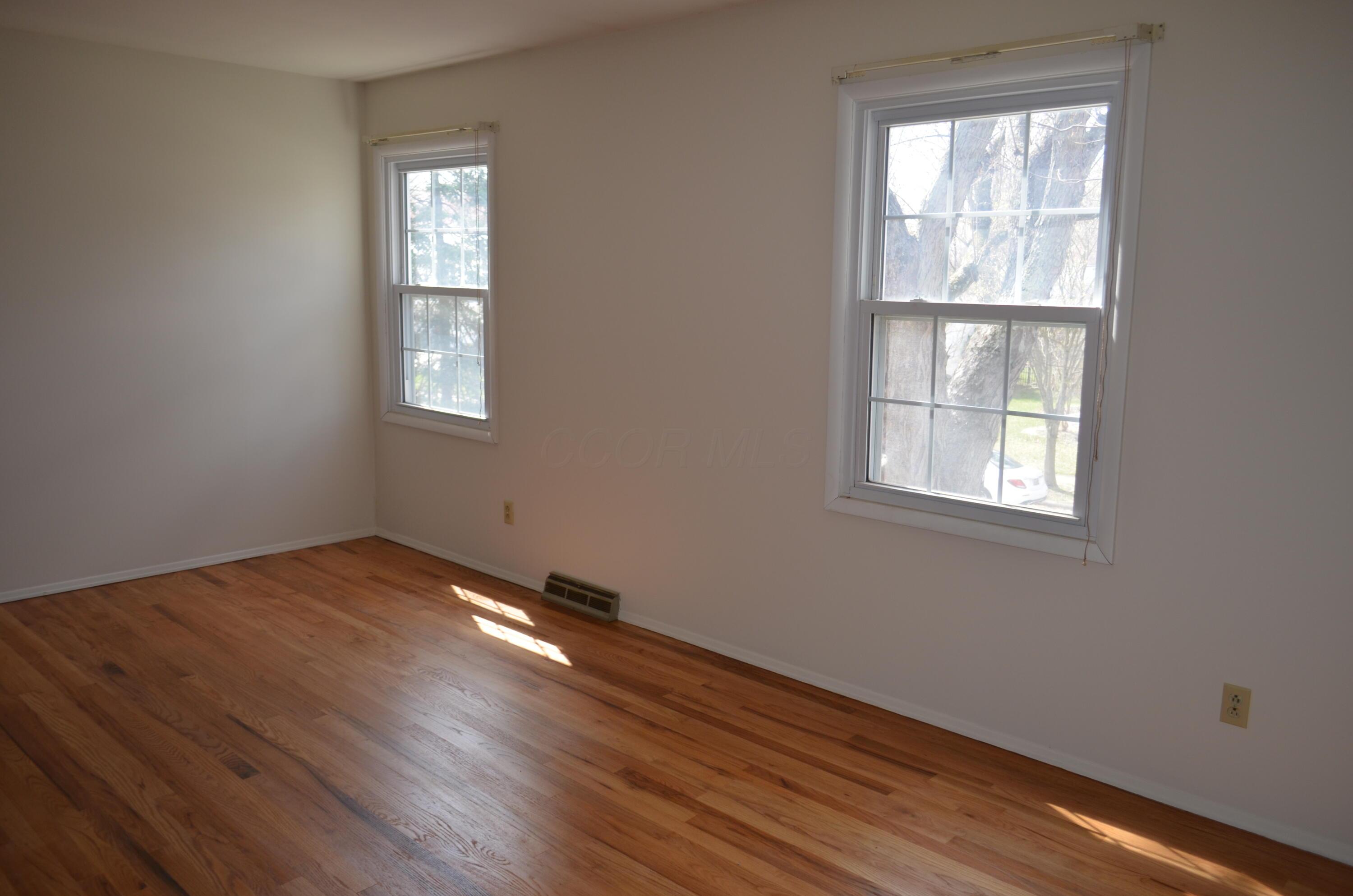 6876 Bowerman Street E Property Photo 20
