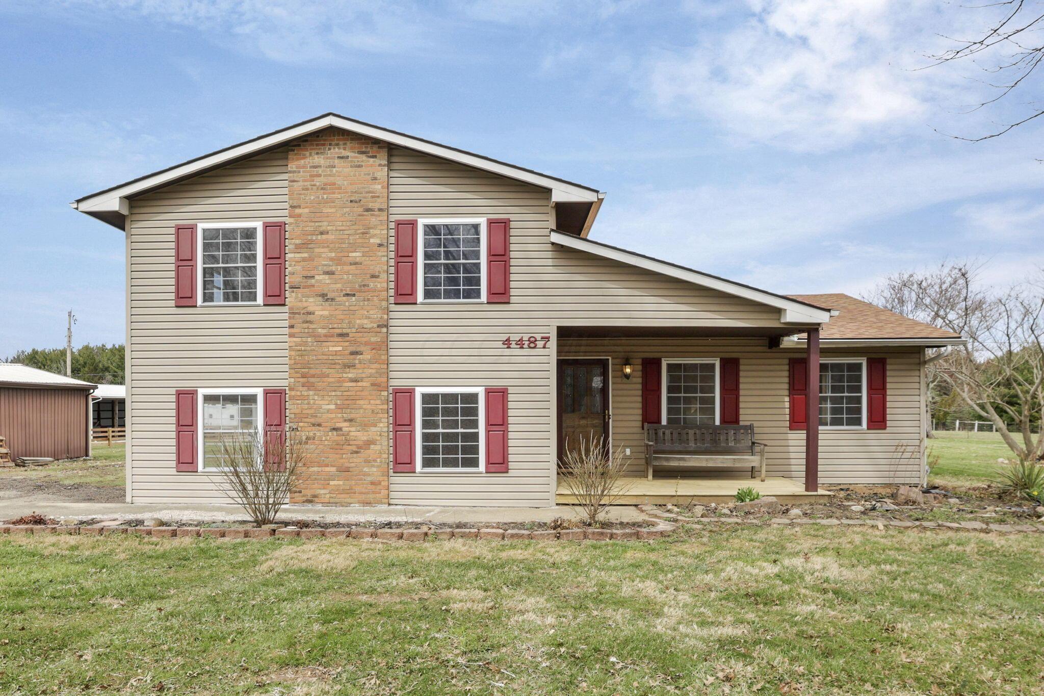 4487 Fremar Road Ne Property Photo