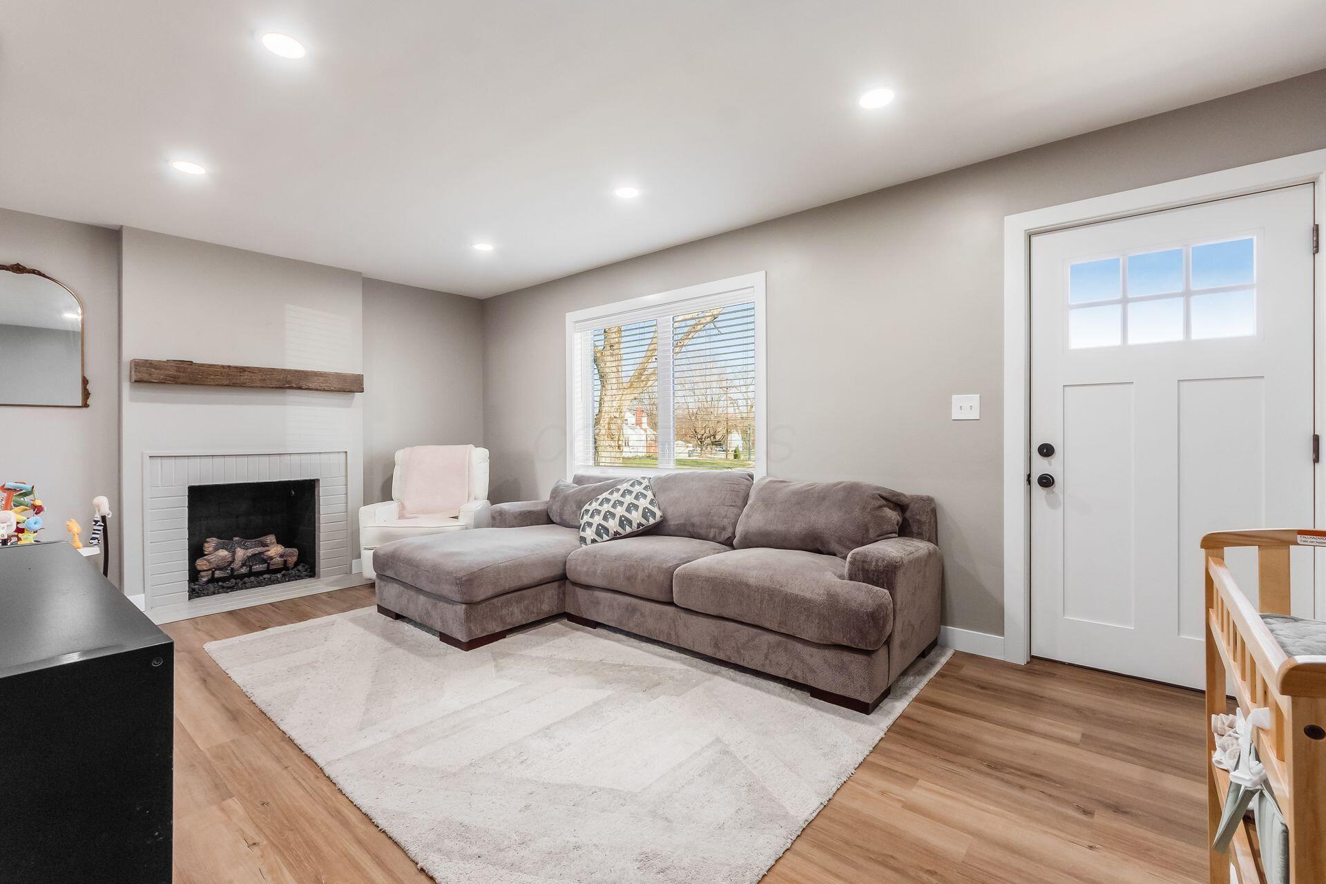 2565 Bristol Road Property Photo 4