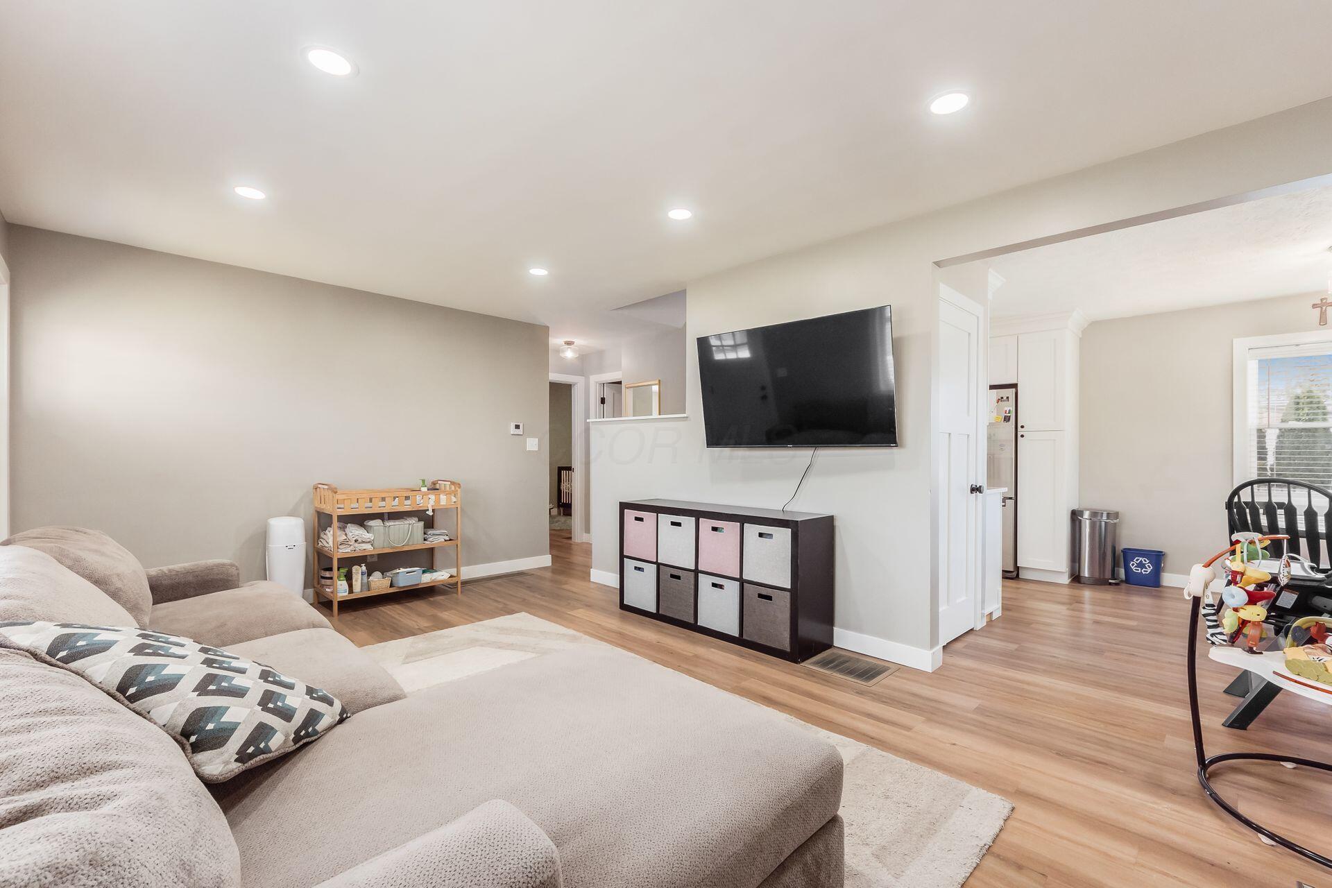 2565 Bristol Road Property Photo 6