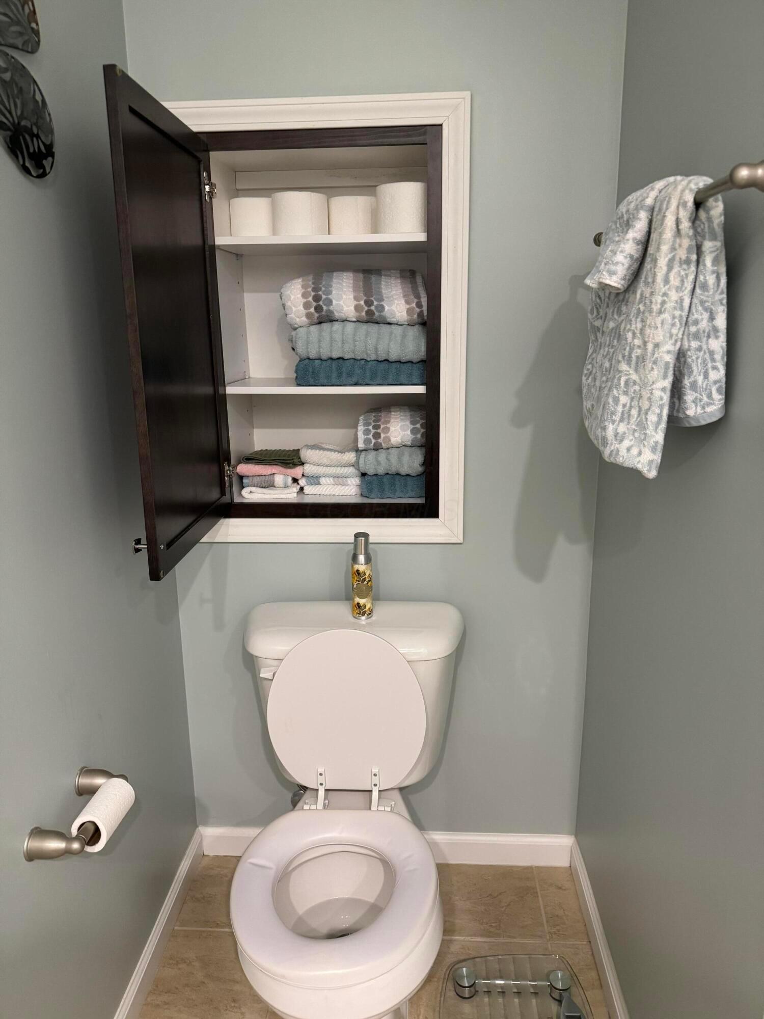7563 Cherry Brook Drive Property Photo 33