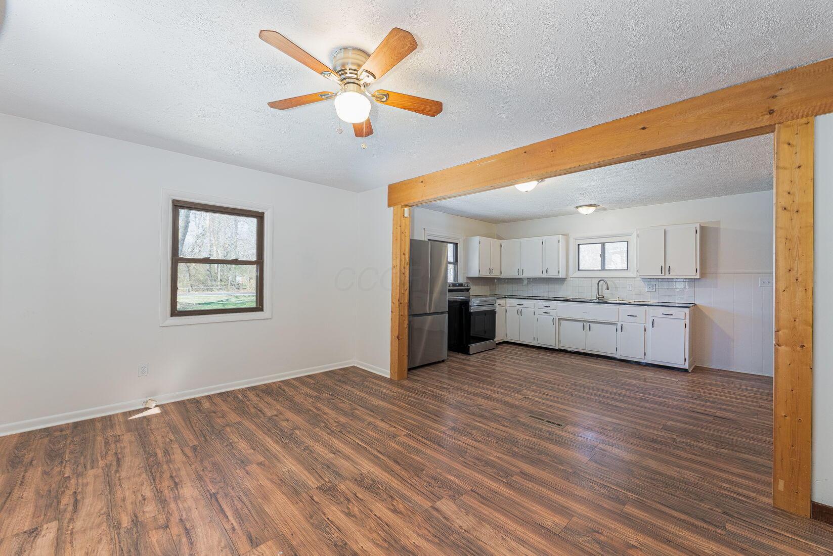 4776 Crocker Road Property Photo 4