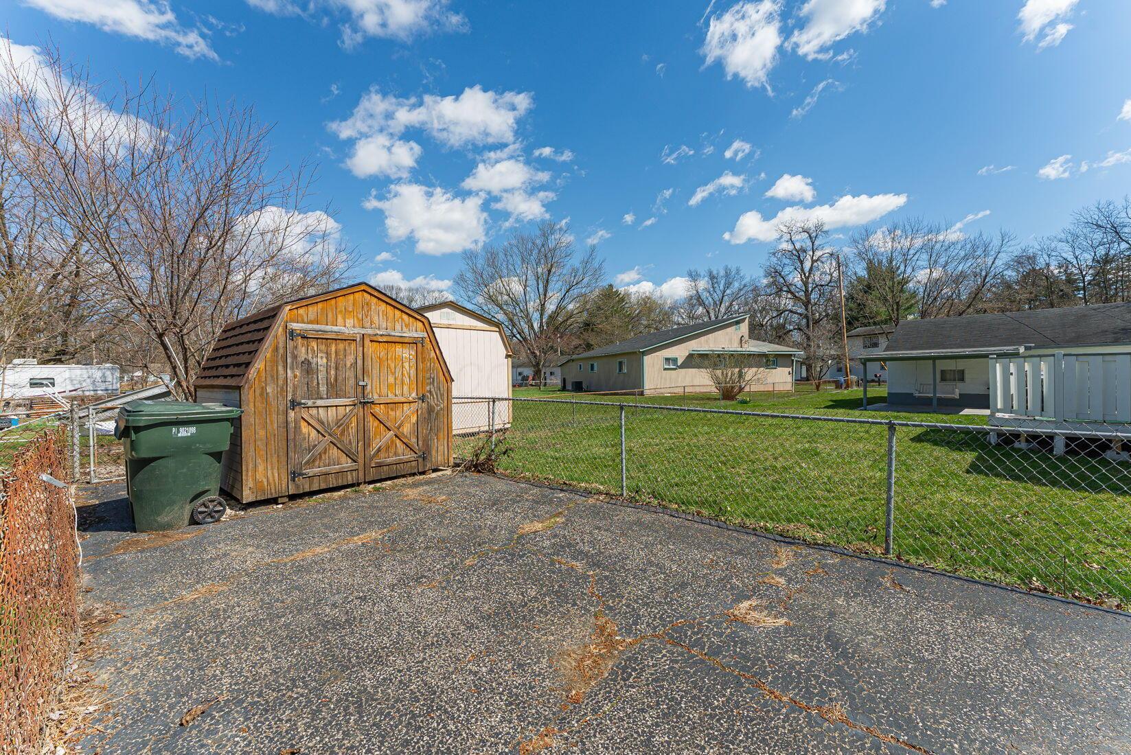 4776 Crocker Road Property Photo 23