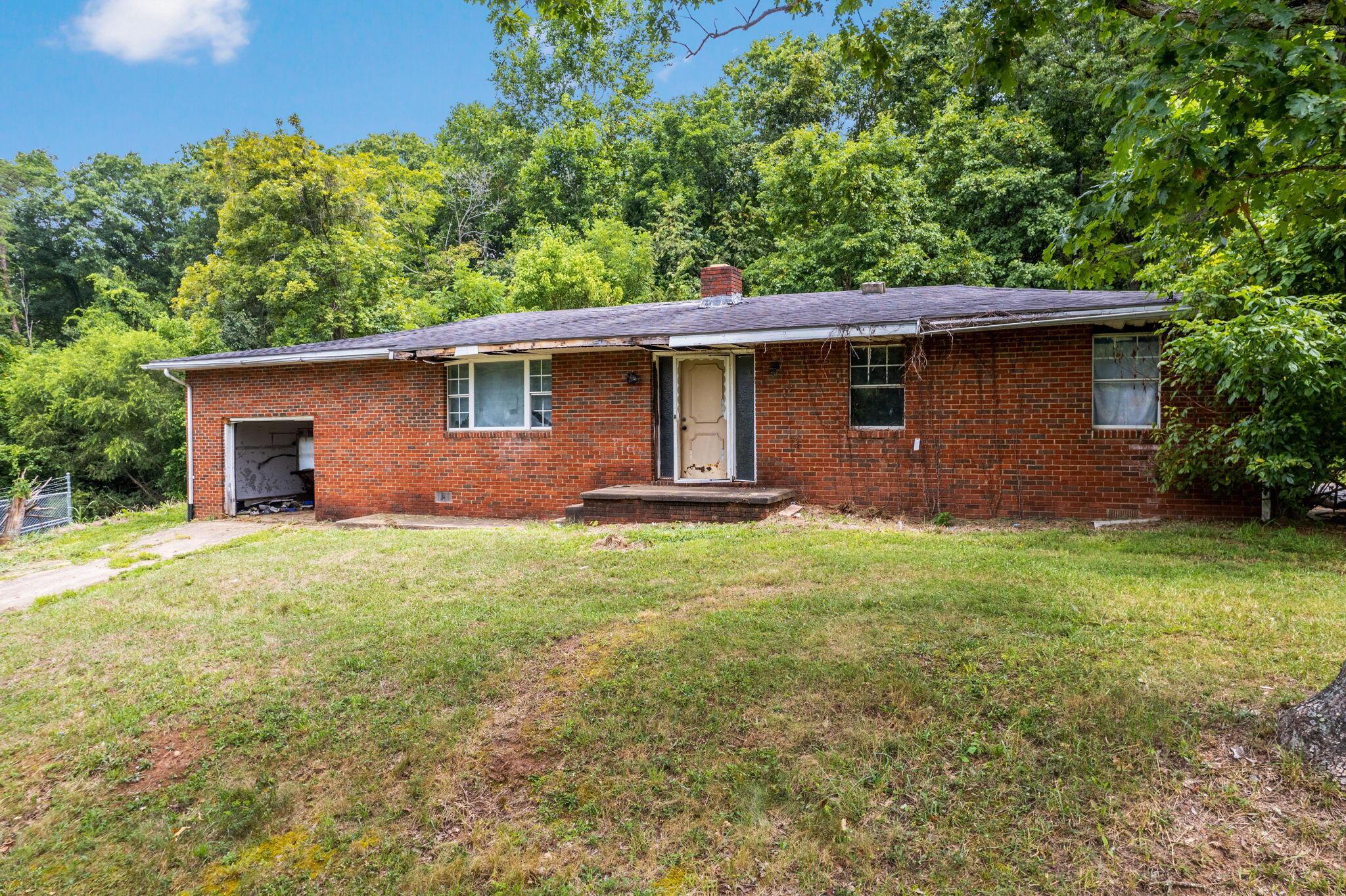 880 E Bethel Church Road Property Photo