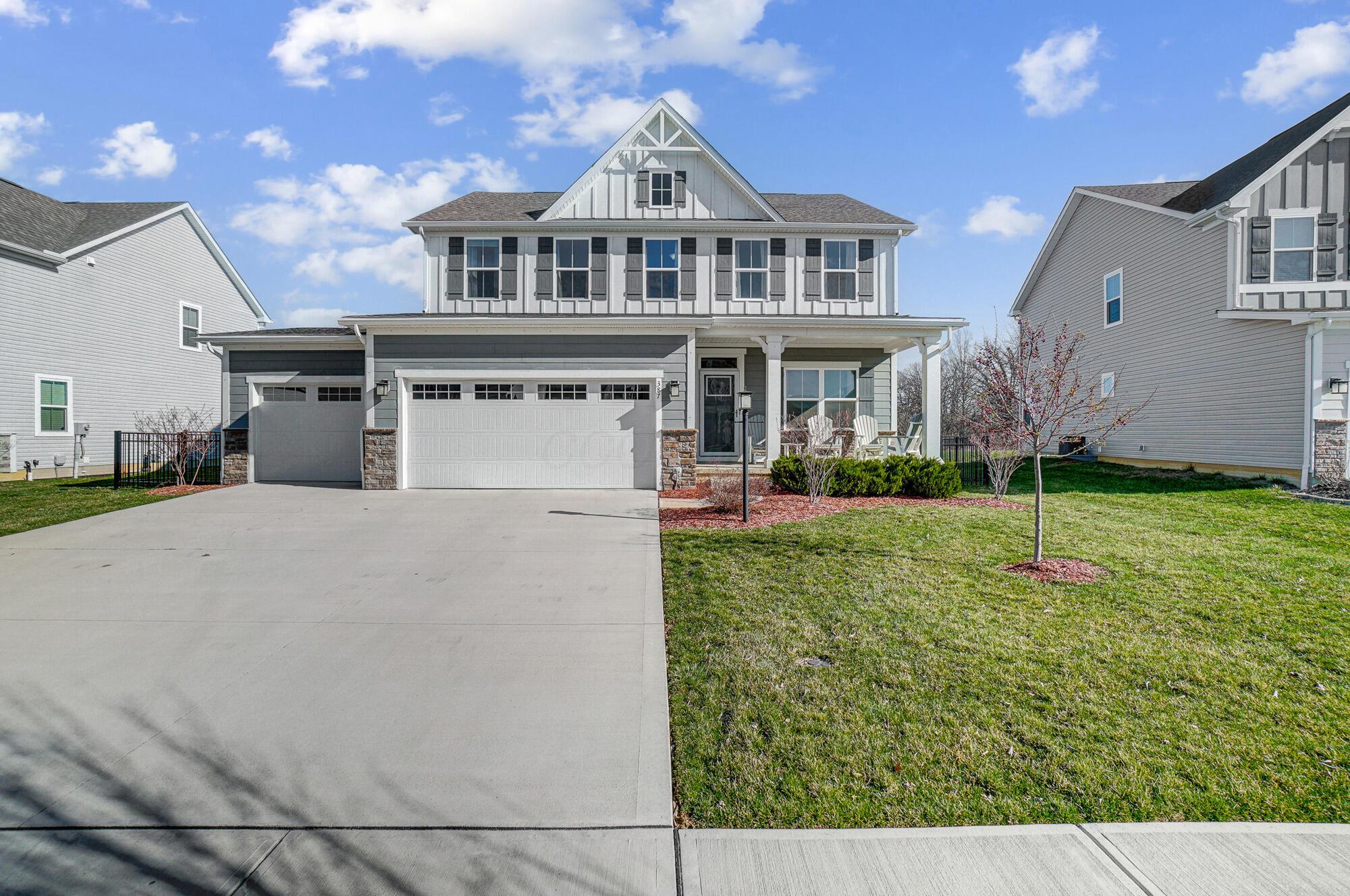 387 Crownover Way Property Photo 1