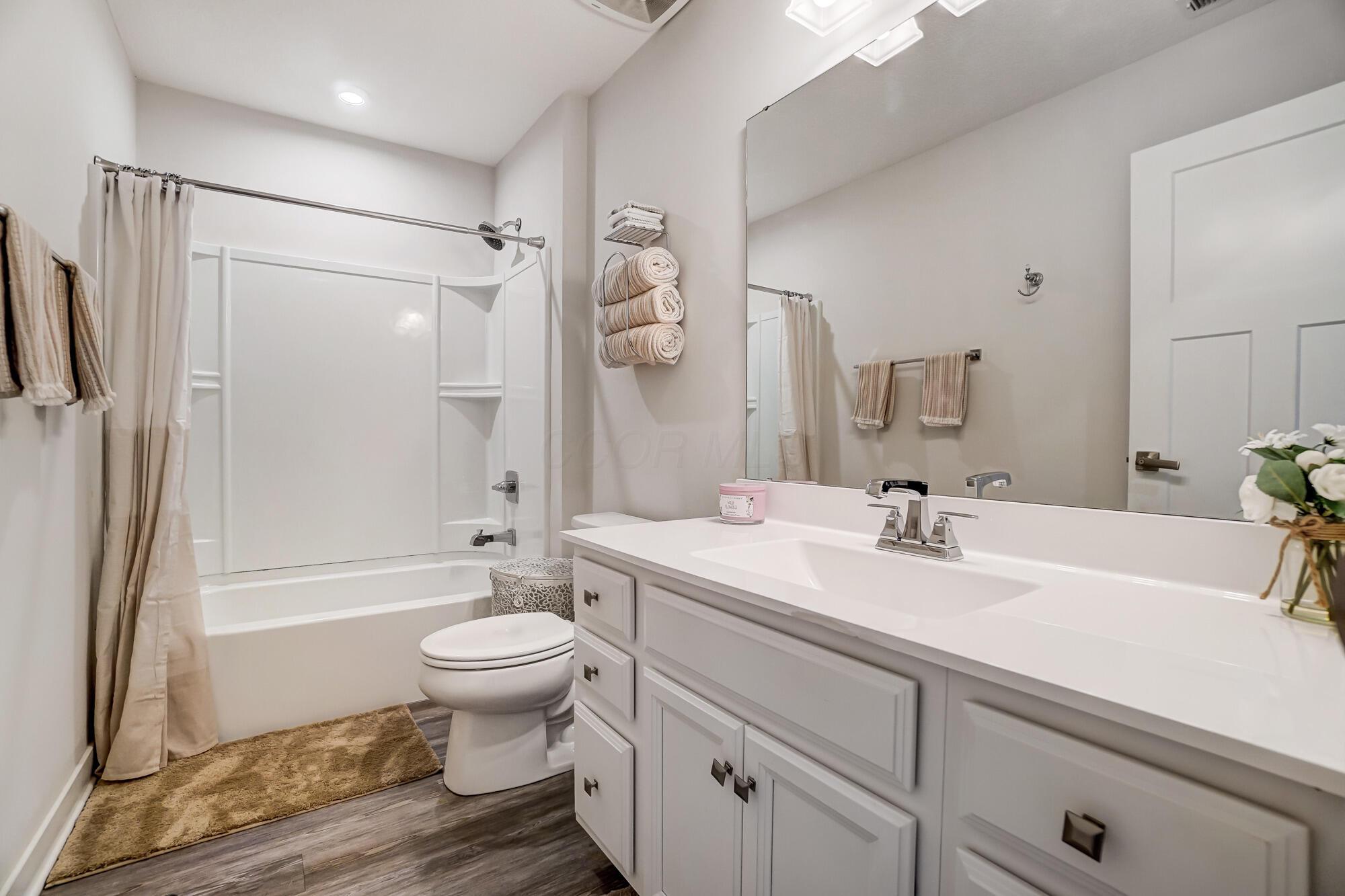 387 Crownover Way Property Photo 21