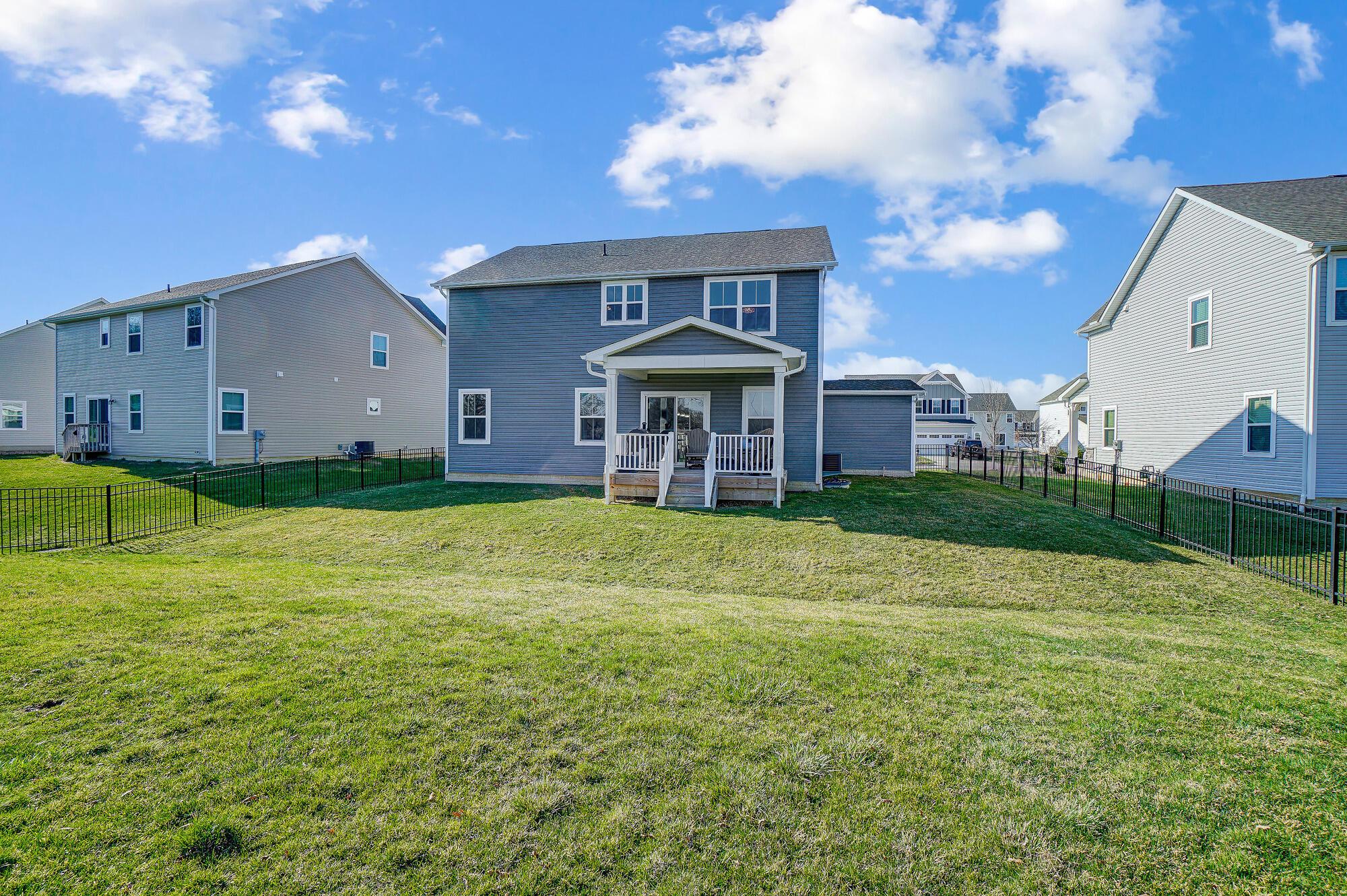 387 Crownover Way Property Photo 32