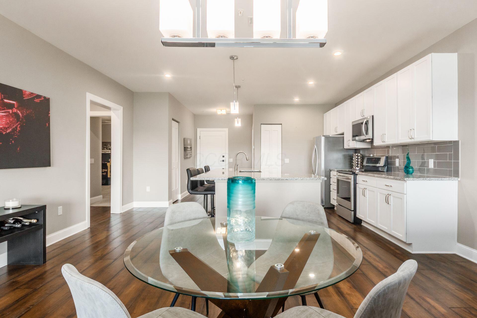 5339 Highpointe Lakes Drive, 402 Property Photo 17