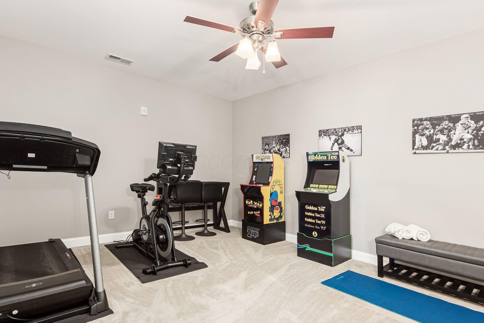 5339 Highpointe Lakes Drive, 402 Property Photo 32