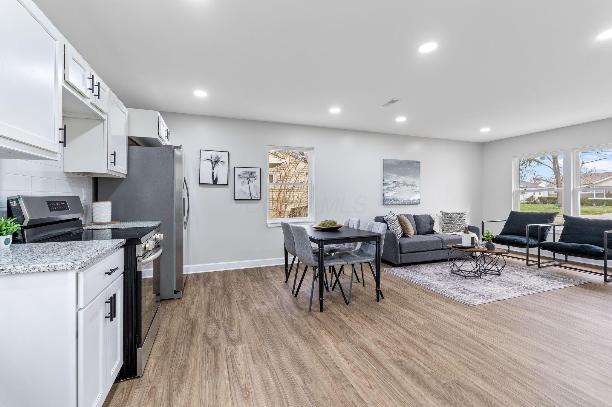 1752 Marsdale Avenue Property Photo 11