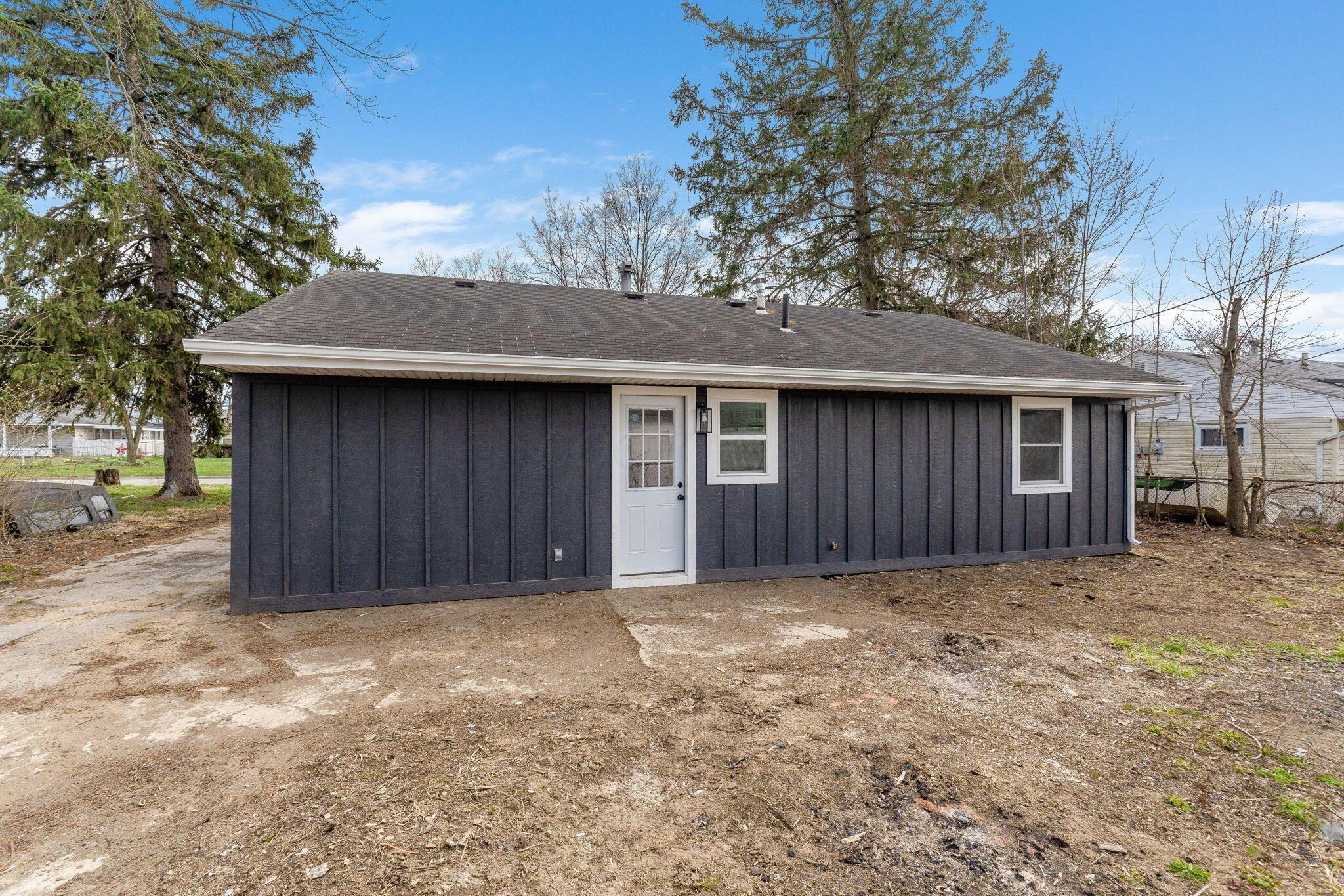 1752 Marsdale Avenue Property Photo 25