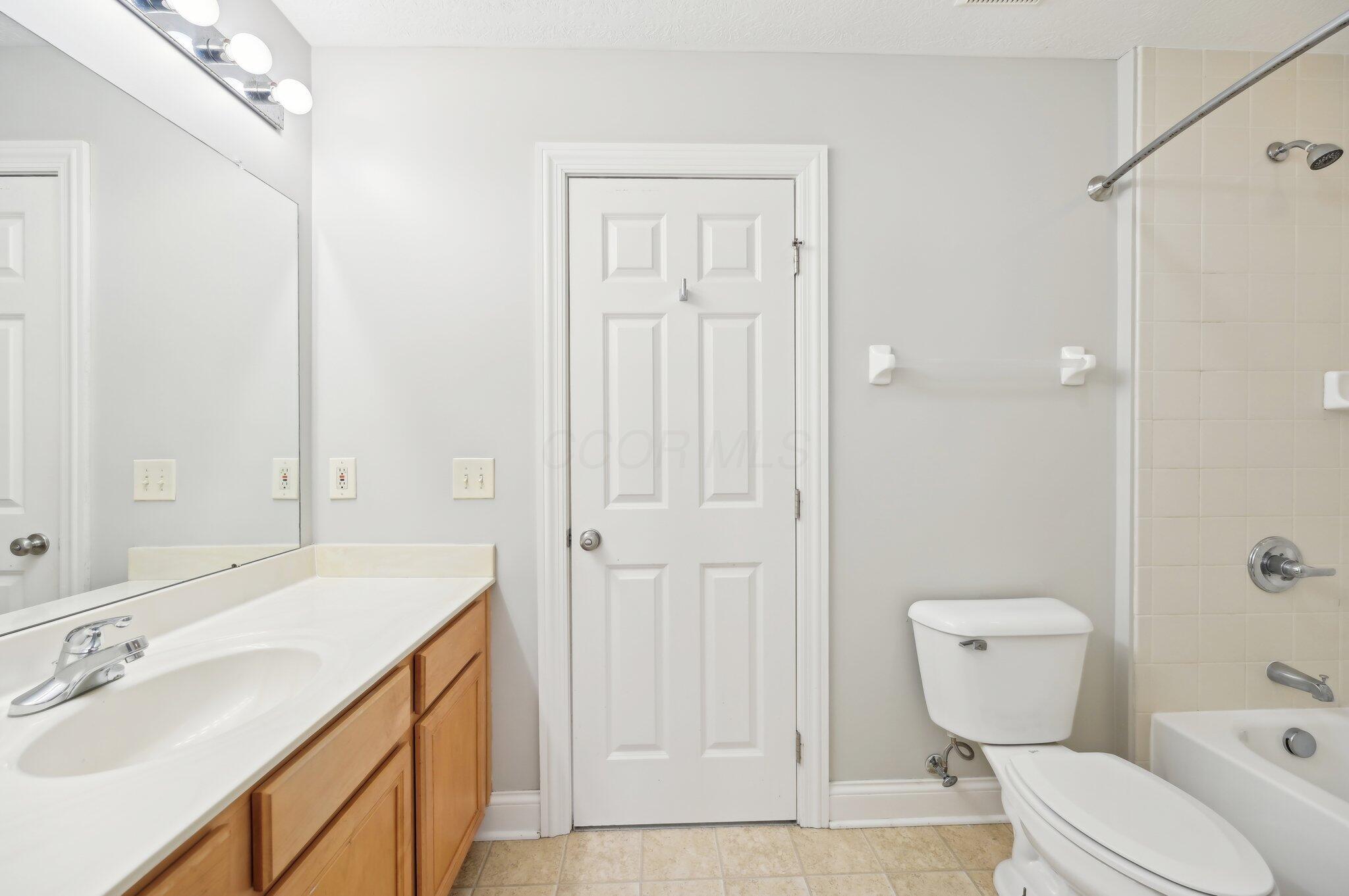 1068 Rutherglen Drive Property Photo 30