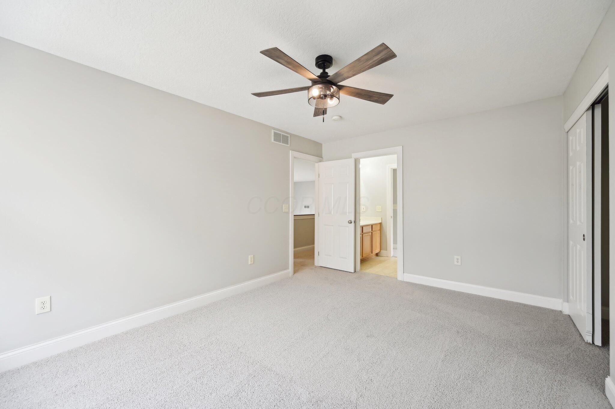 1068 Rutherglen Drive Property Photo 32