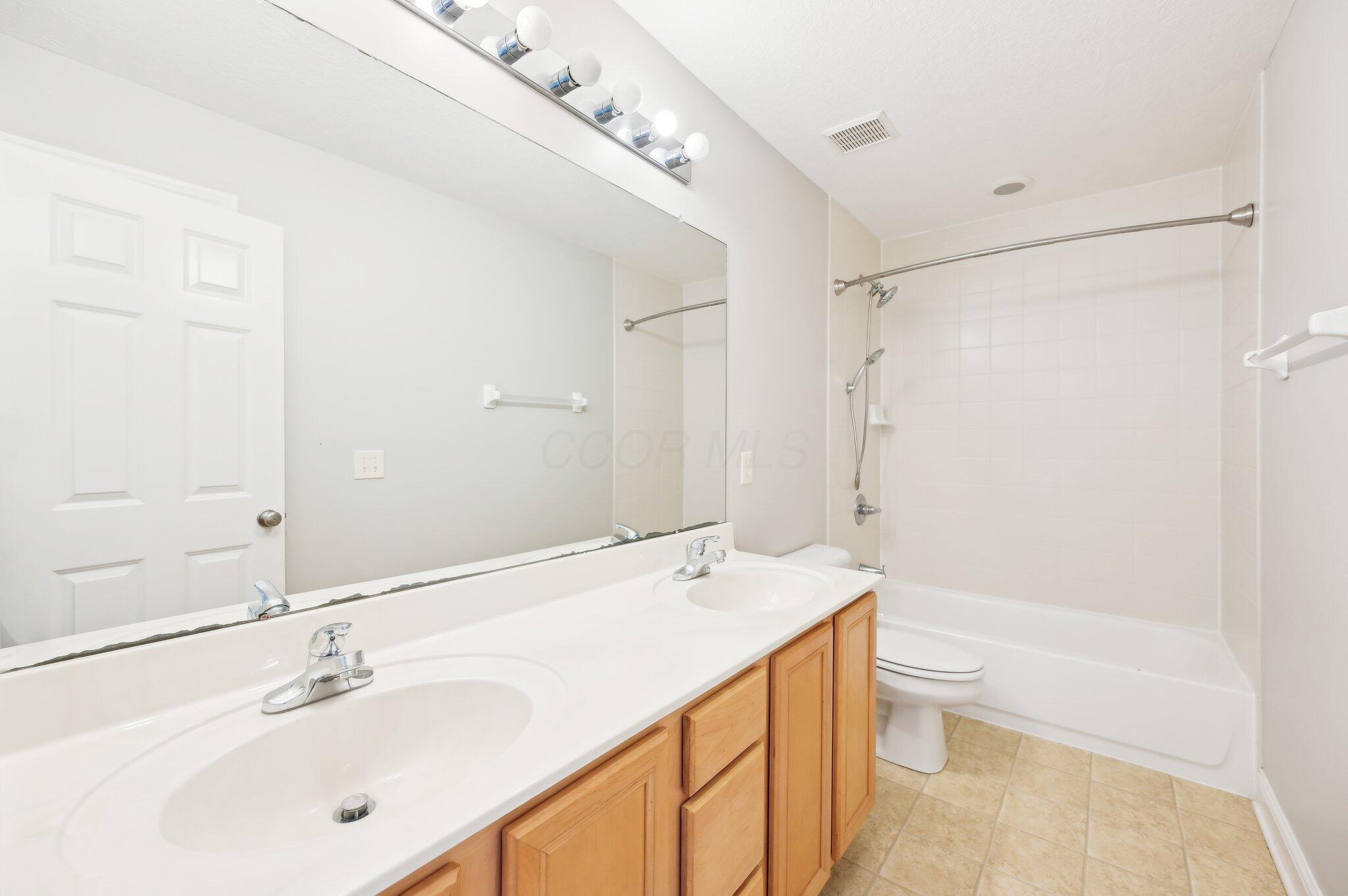 1068 Rutherglen Drive Property Photo 33