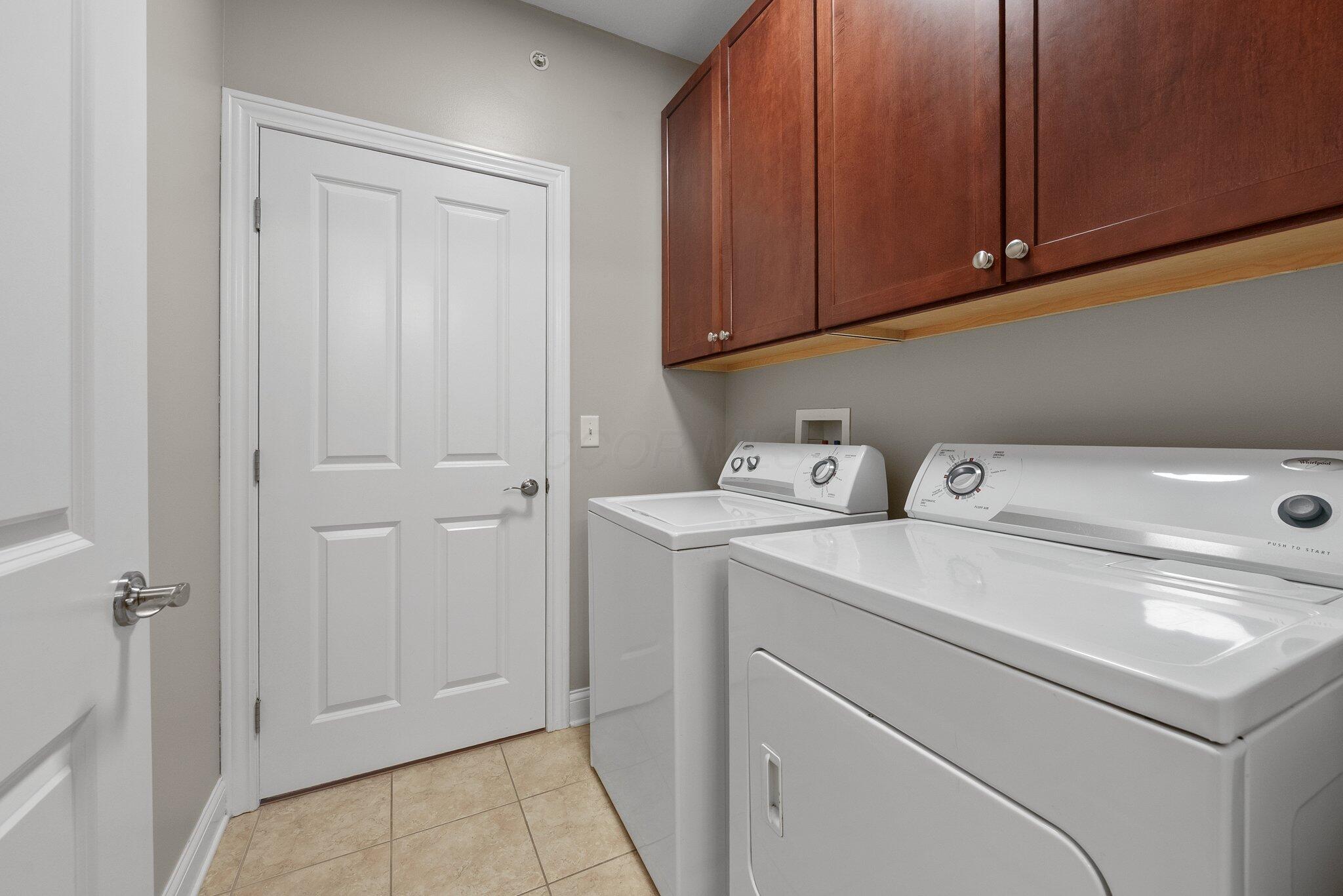 960 Perry Street, 301 Property Photo 20
