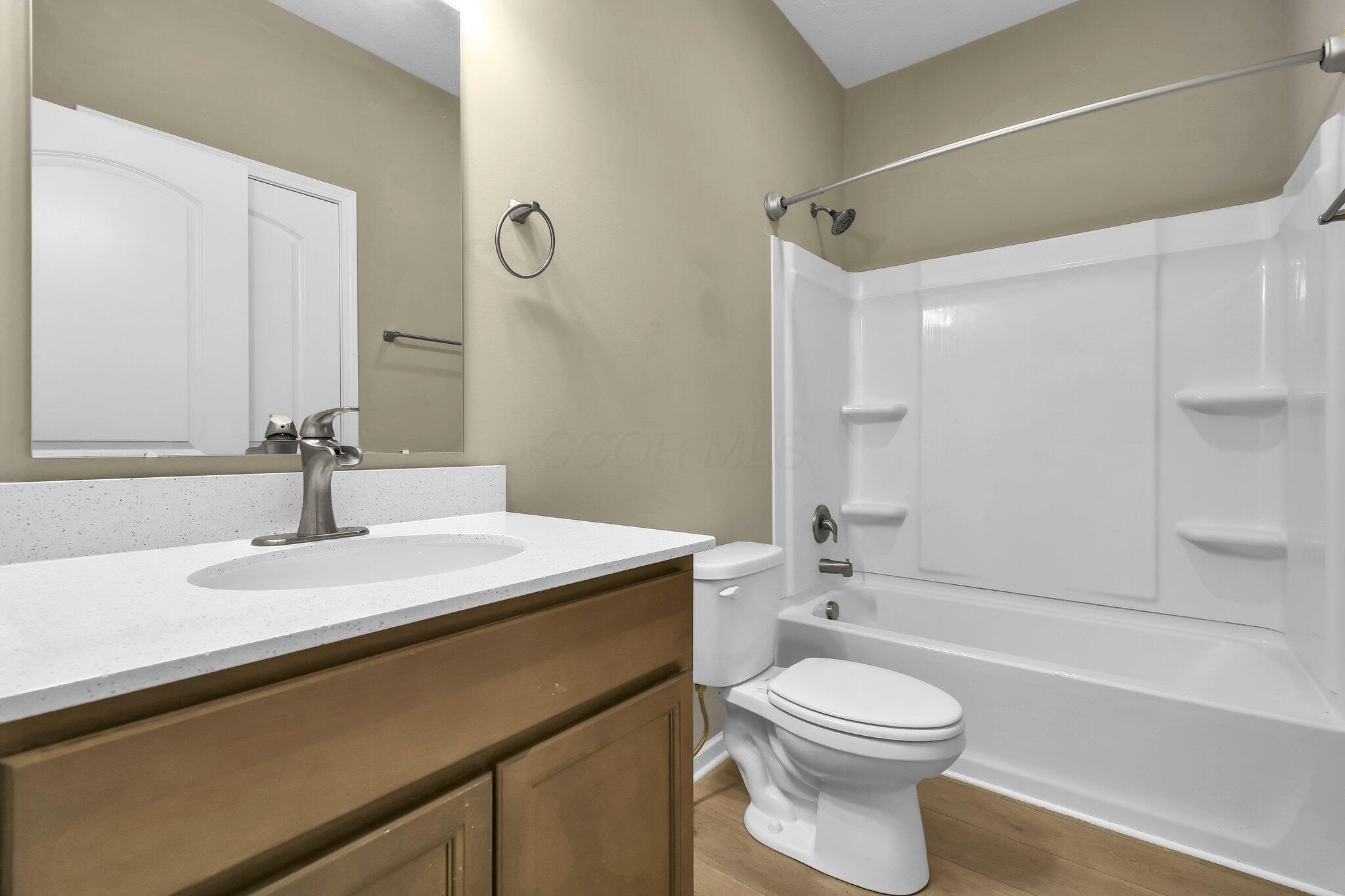 334 Mannaseh Drive W Property Photo 19