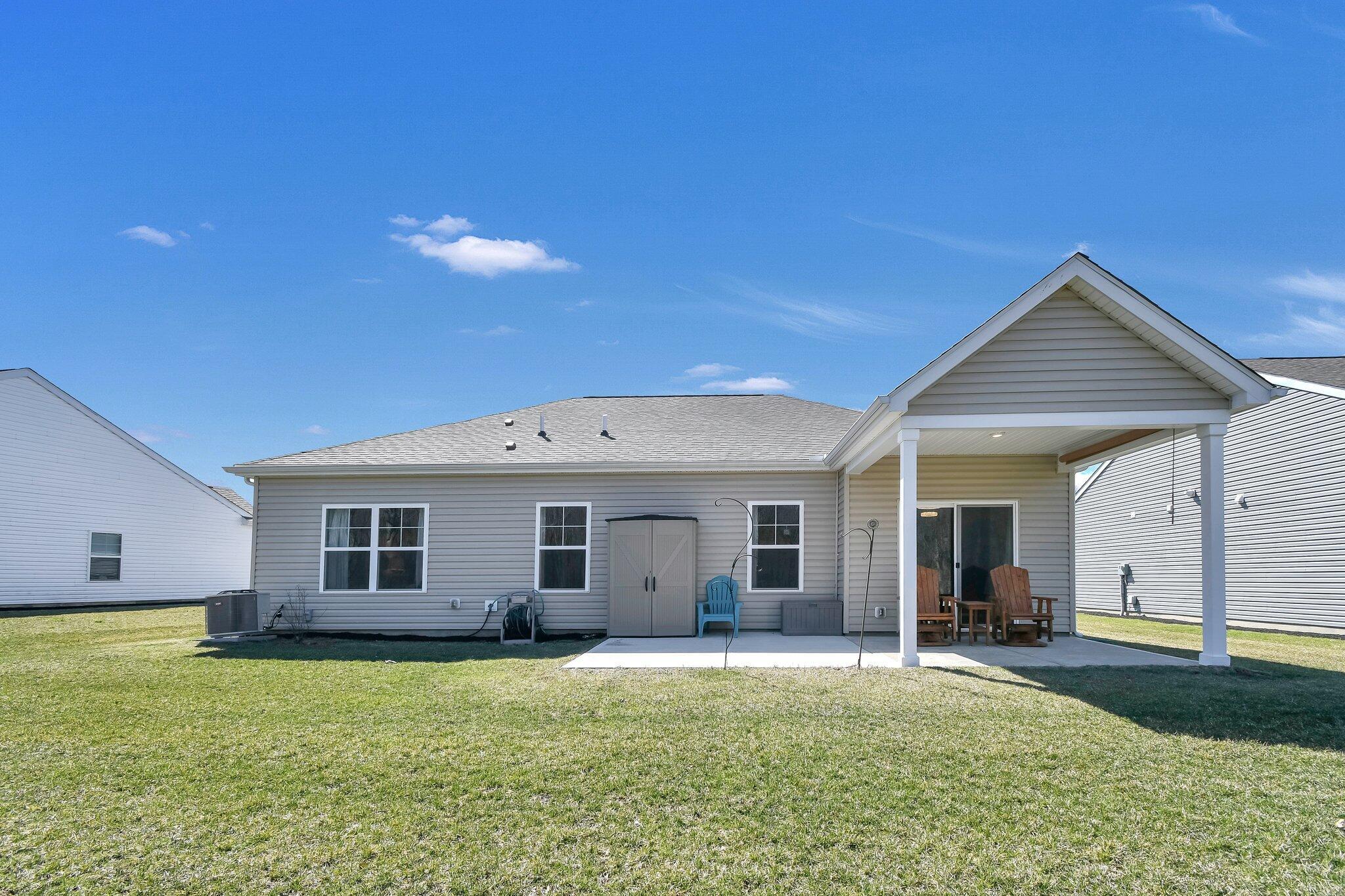 334 Mannaseh Drive W Property Photo 33