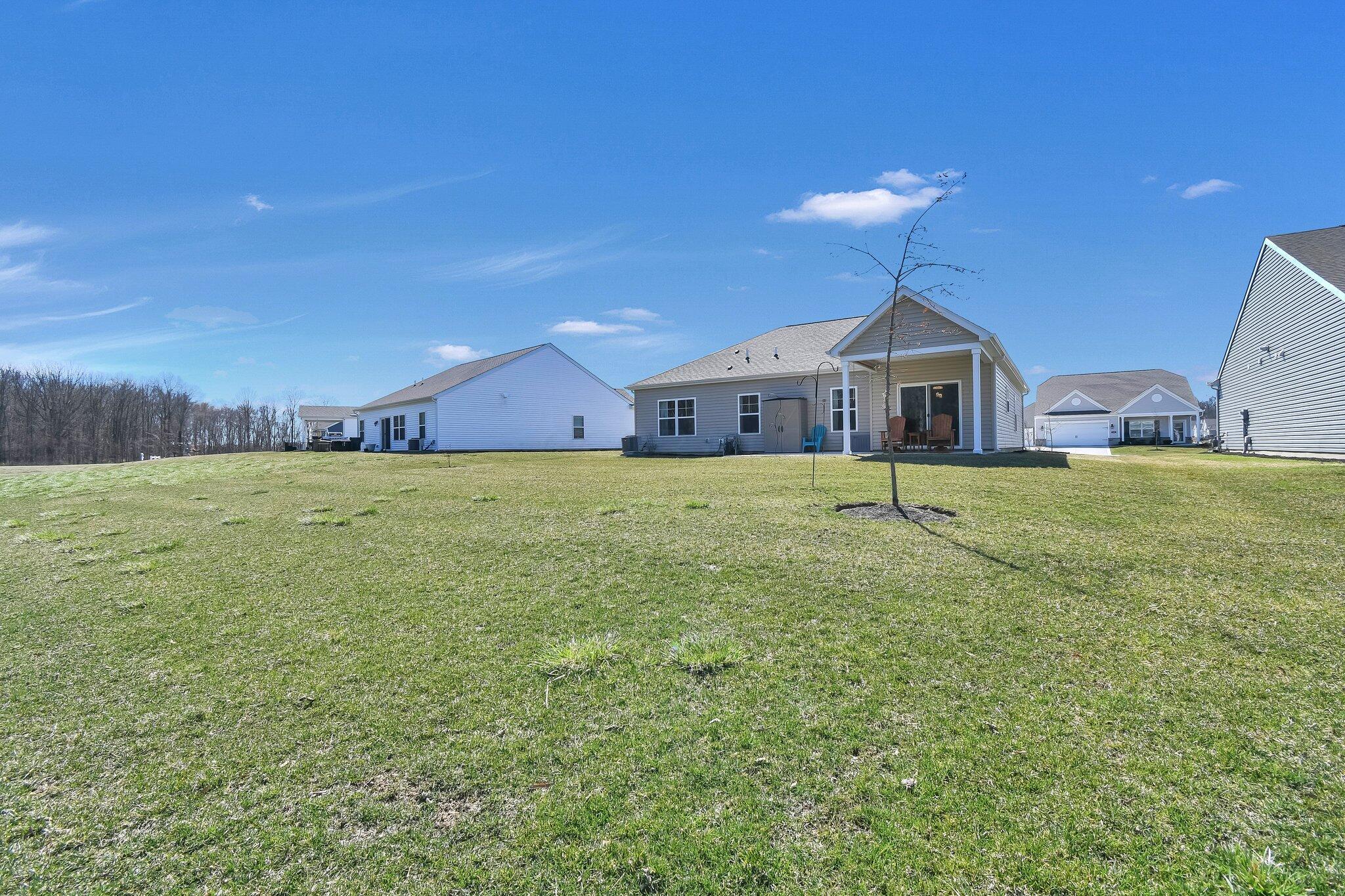 334 Mannaseh Drive W Property Photo 34