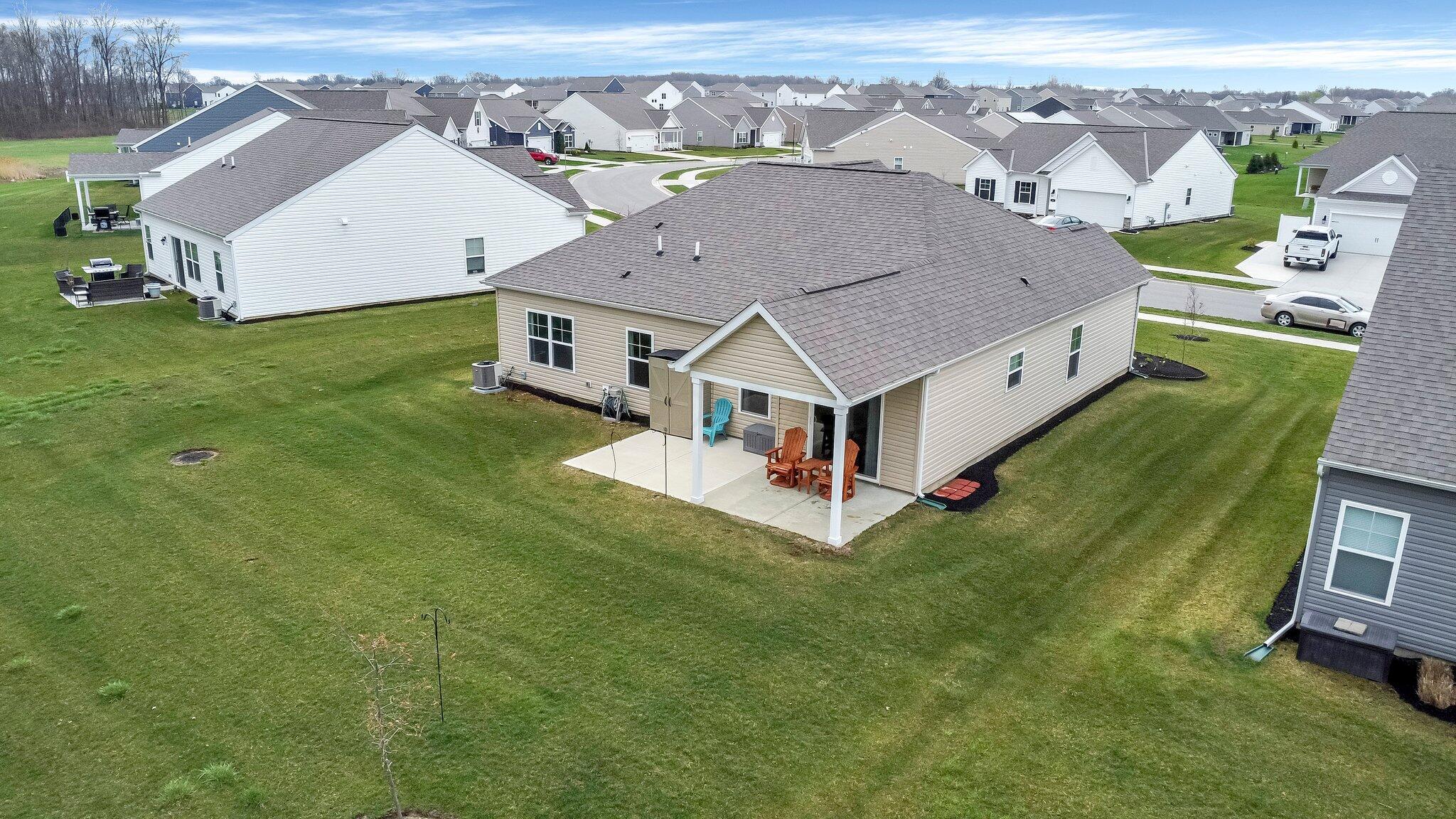 334 Mannaseh Drive W Property Photo 50