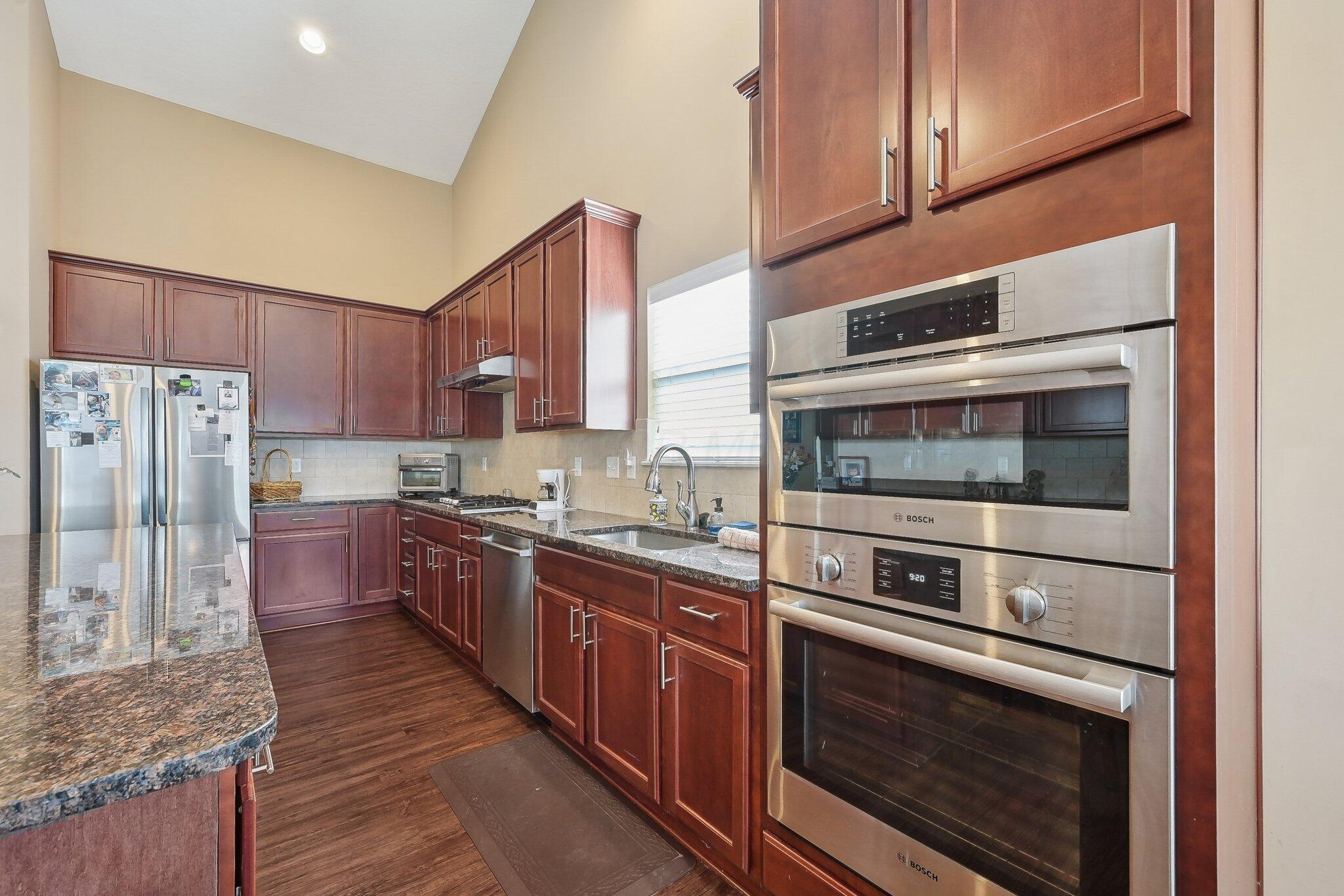 2665 Longridge Way Property Photo 27