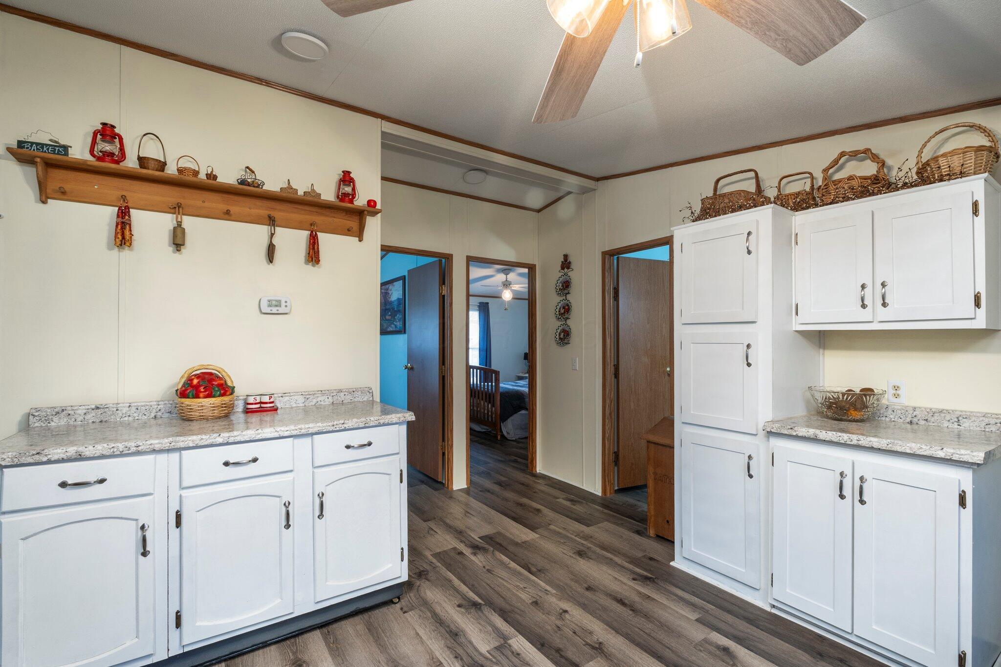 8095 Fall Creek Road Property Photo 15
