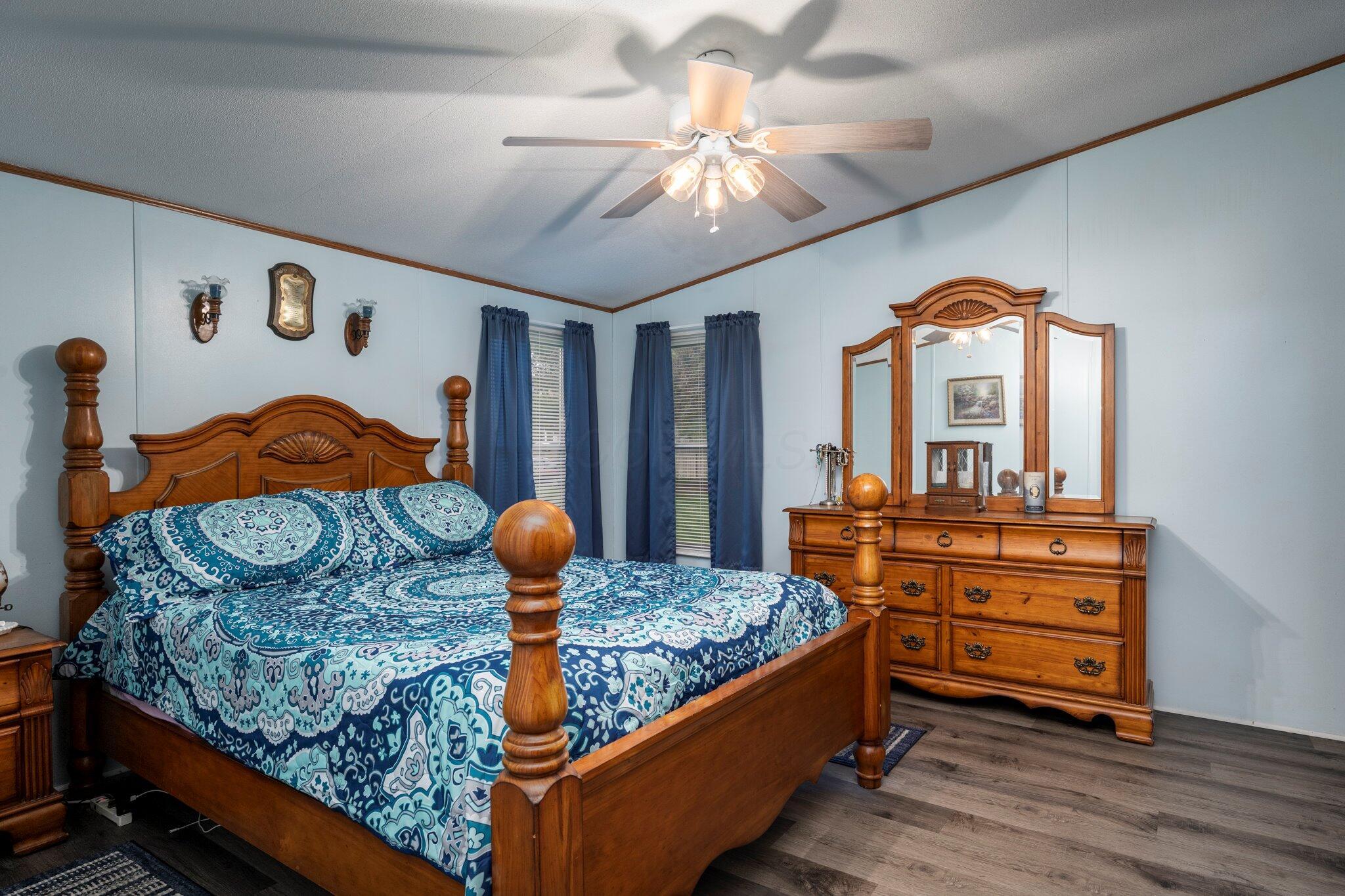 8095 Fall Creek Road Property Photo 19