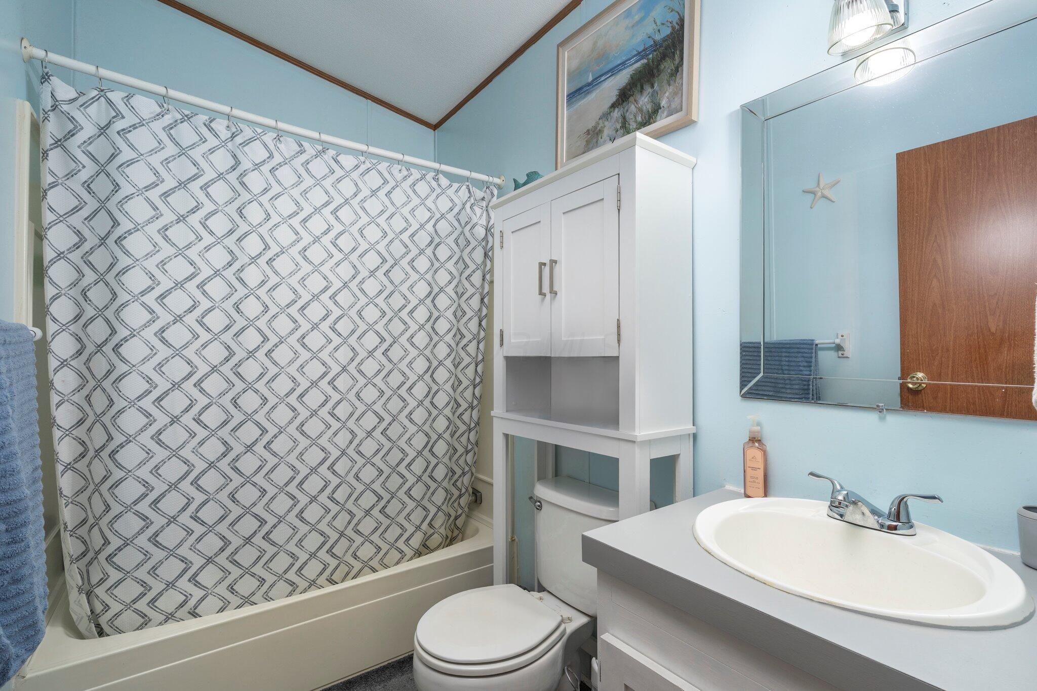 8095 Fall Creek Road Property Photo 30