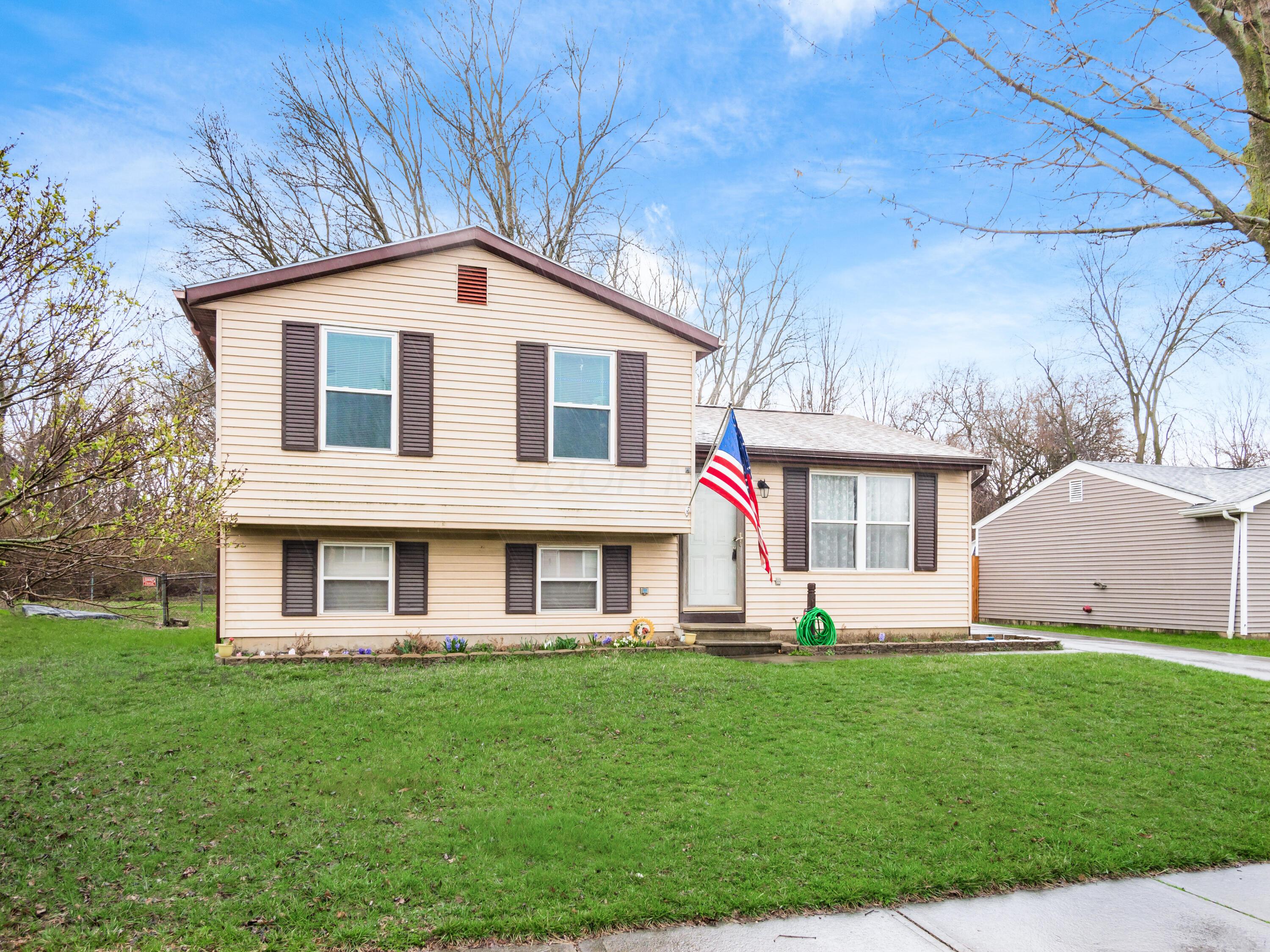 1538 Willow View Drive Property Photo 4