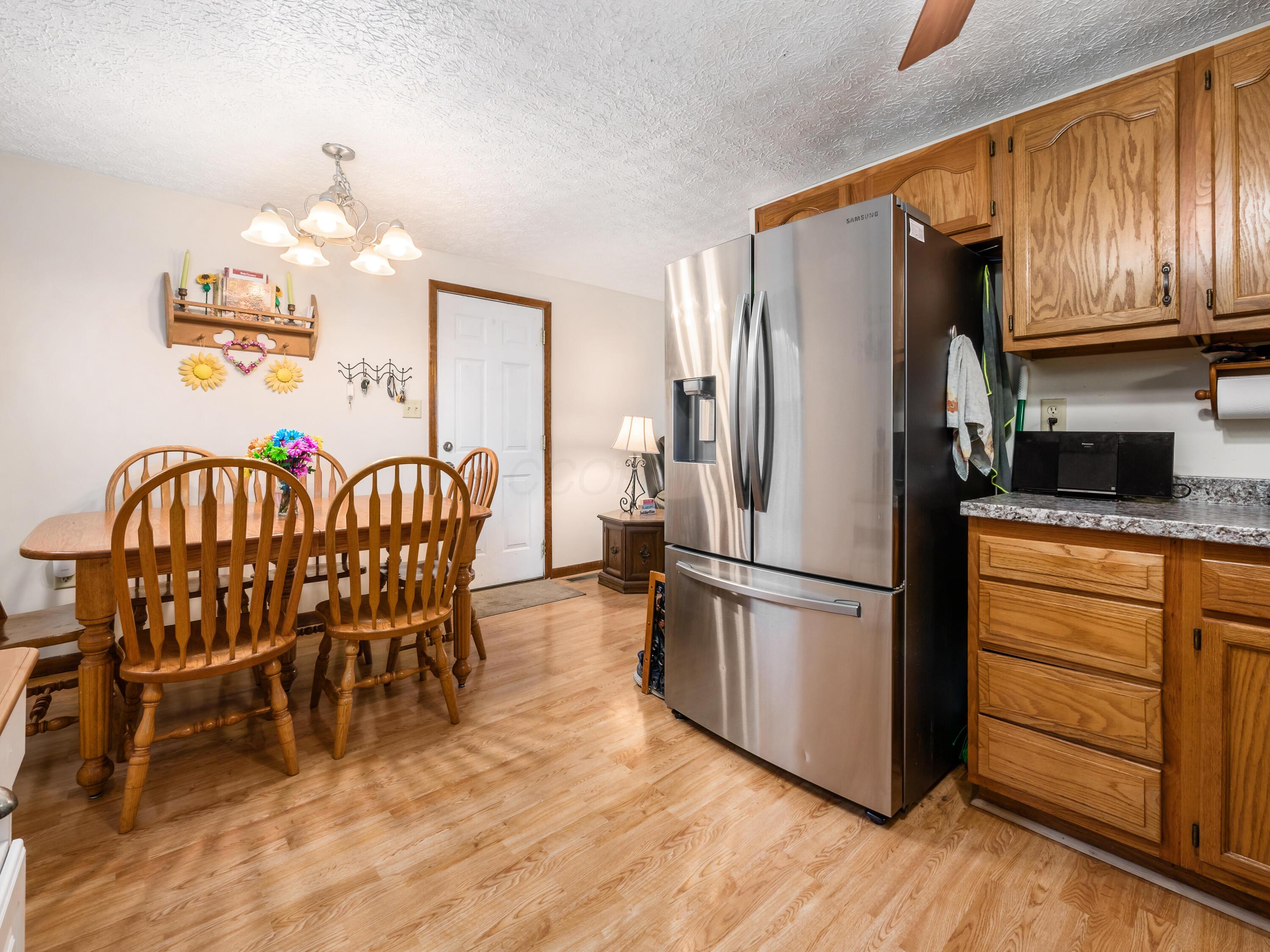 1538 Willow View Drive Property Photo 12