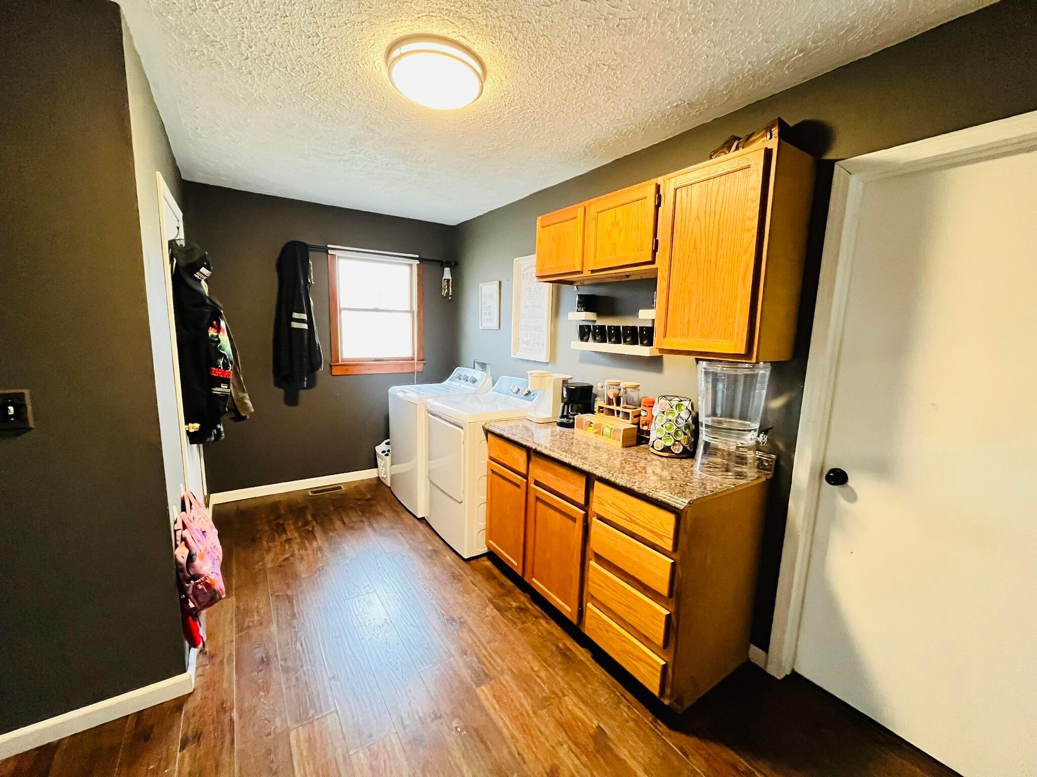 72 South Street Property Photo 15