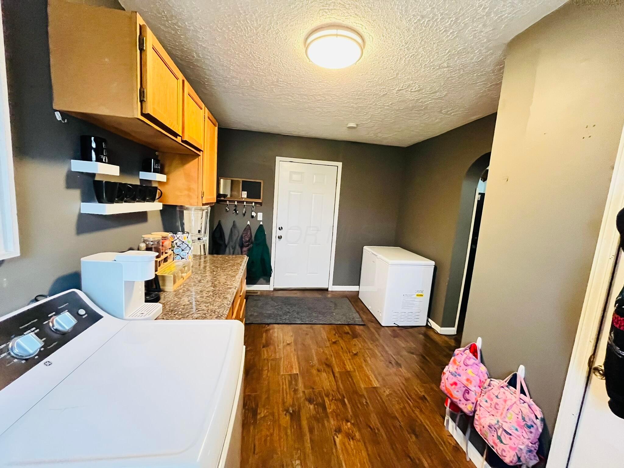 72 South Street Property Photo 16