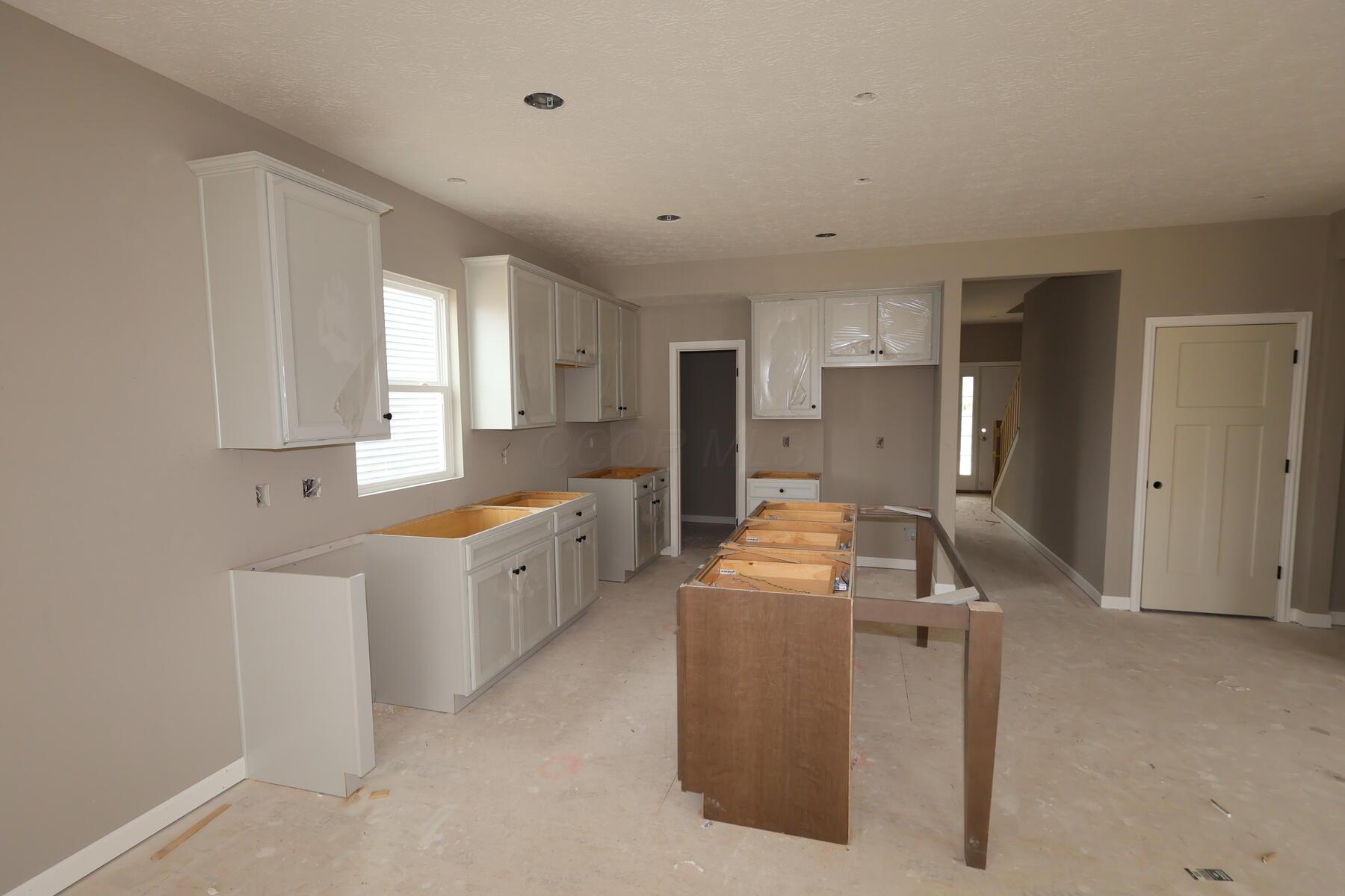 3534 Crimson Stone Drive Property Photo 5