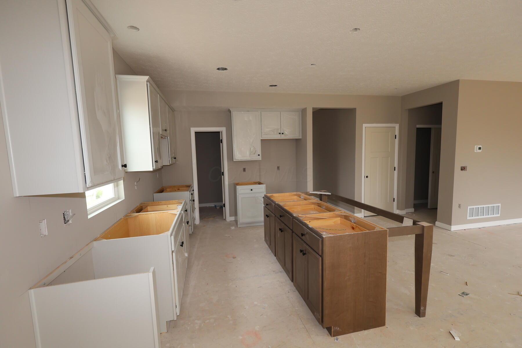 3534 Crimson Stone Drive Property Photo 6
