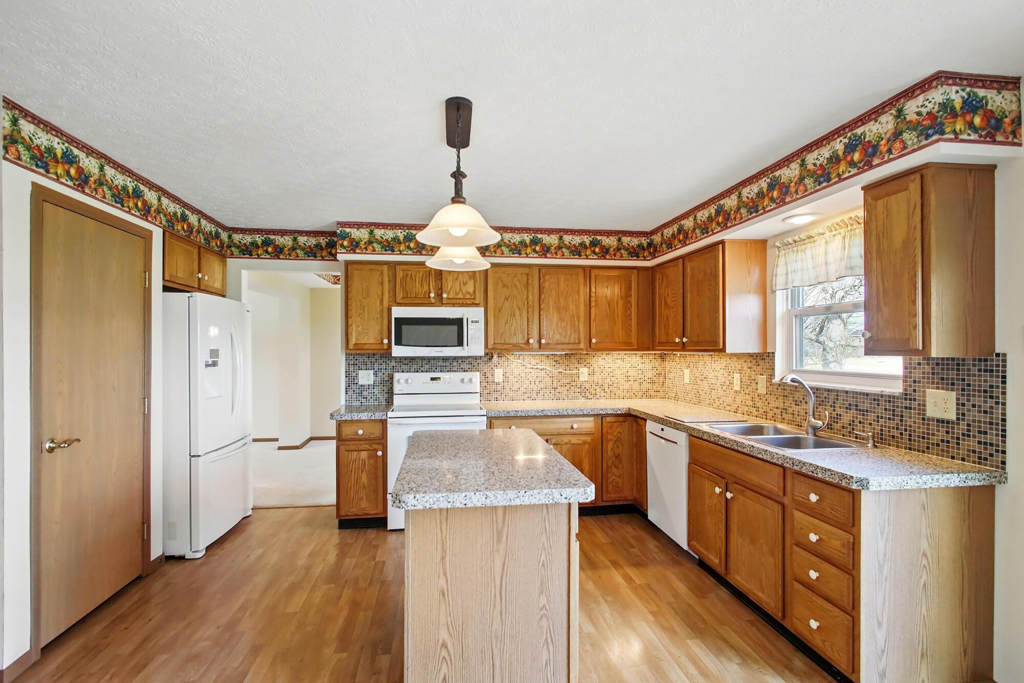 3816 Lake Cumberland Way Property Photo 13